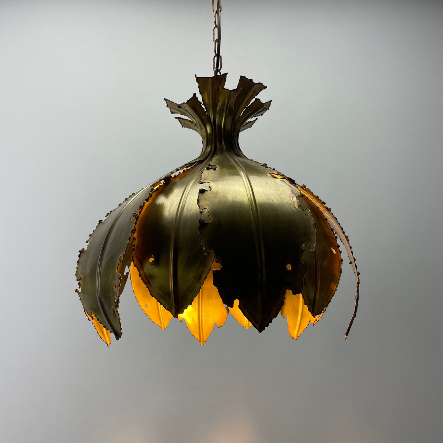 Vintage lamp, copper pendant light, Svend Aage Holm Sørensen, Holm Sørensen & Co, 1960s design, Brutalist lighting, organic pendant lamp, flower-shaped light, Danish lighting, mid-century modern lamp.