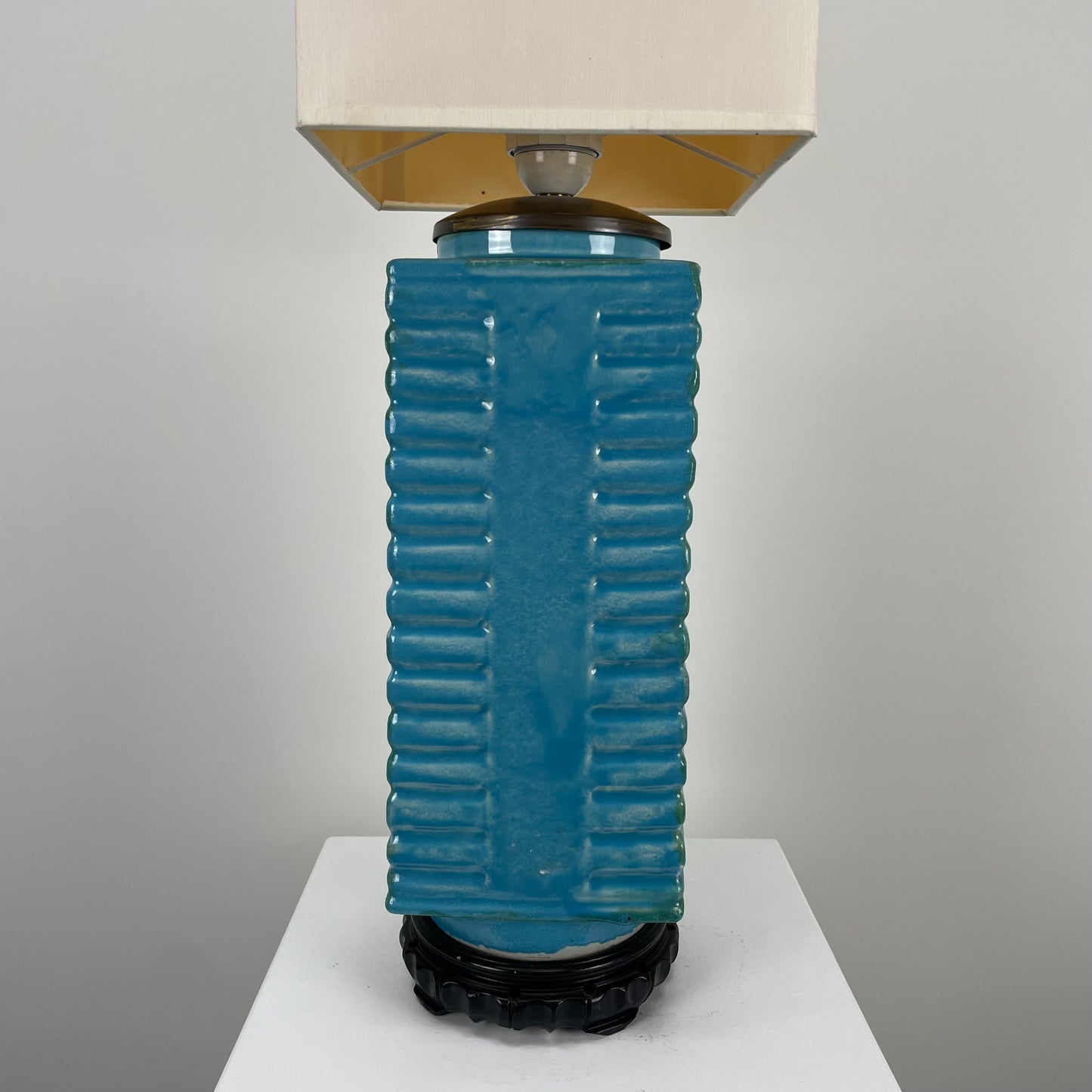 Chinese Cong ceramic table lamp from the early 20th century