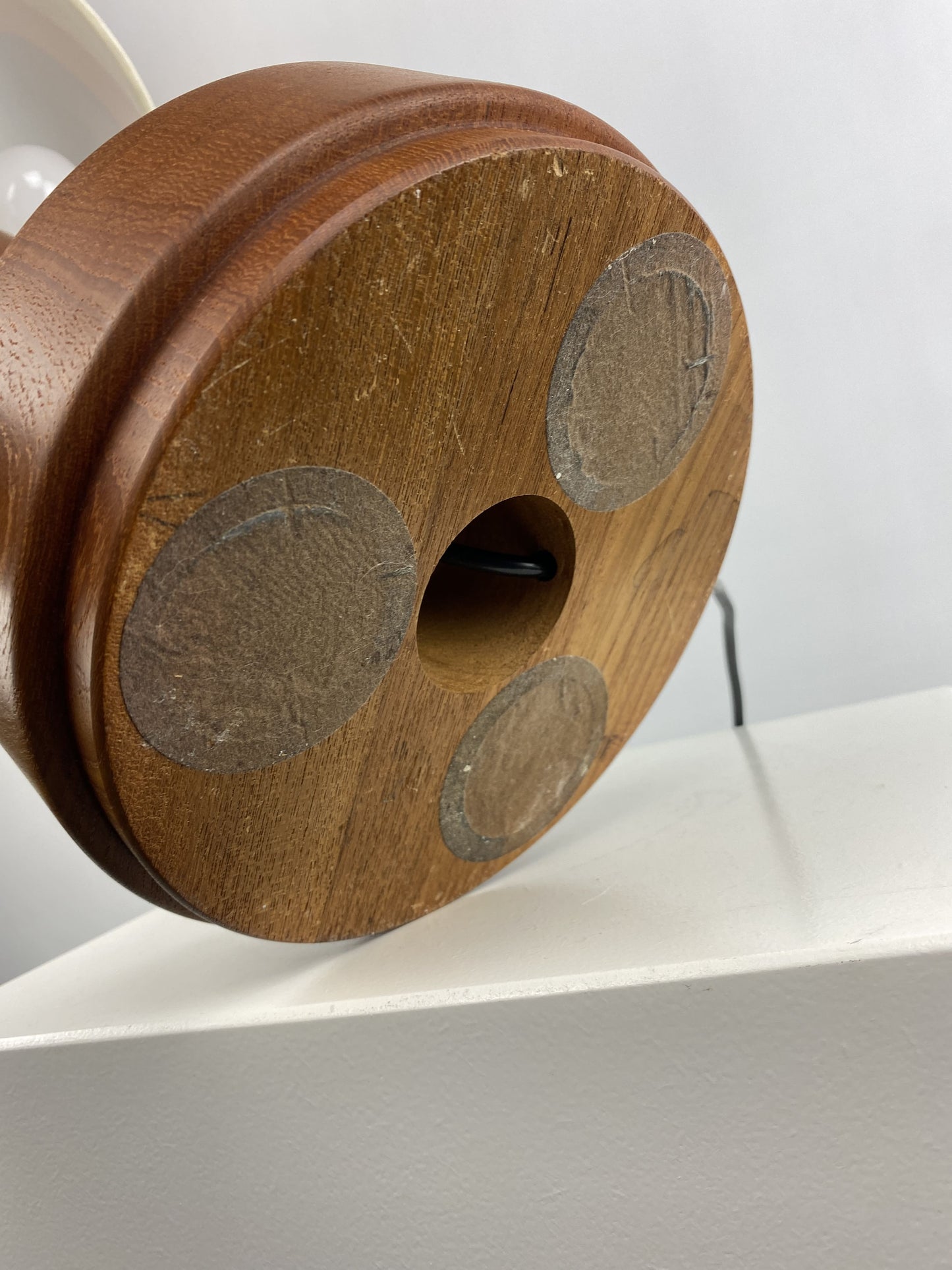 Danish teak wooden table lamp by Dyrlund from the 1960's