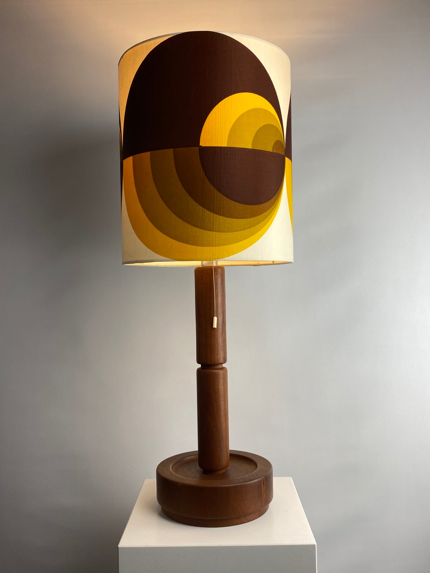Danish teak wooden table lamp by Dyrlund from the 1960's