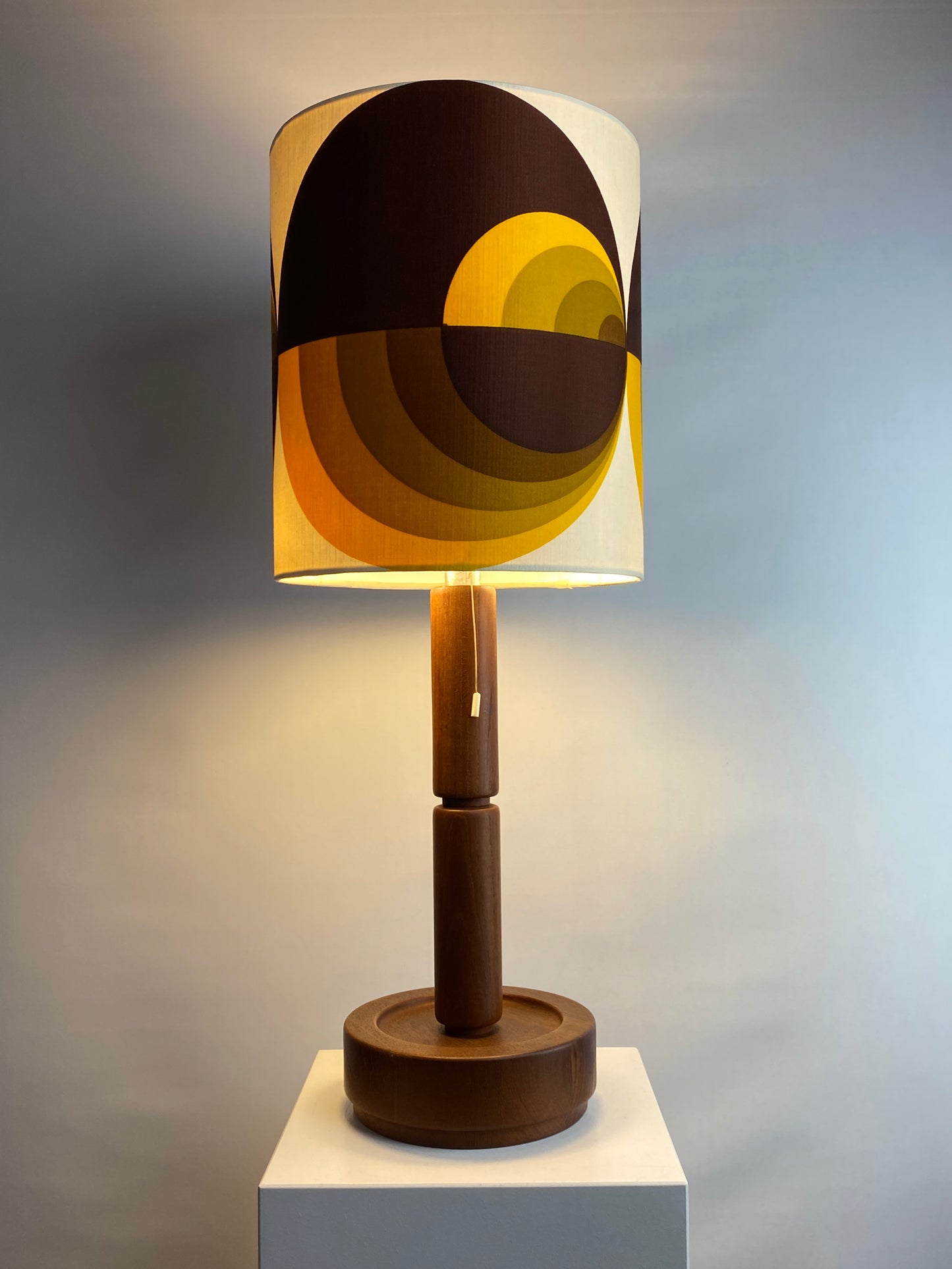 Danish teak wooden table lamp by Dyrlund from the 1960's