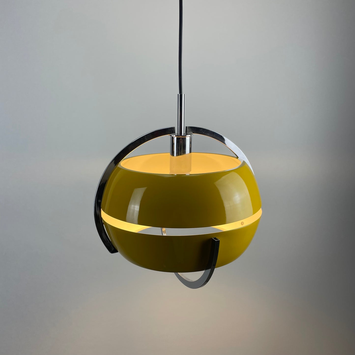 Yellow space age UFO shaped pendant lamp 1970