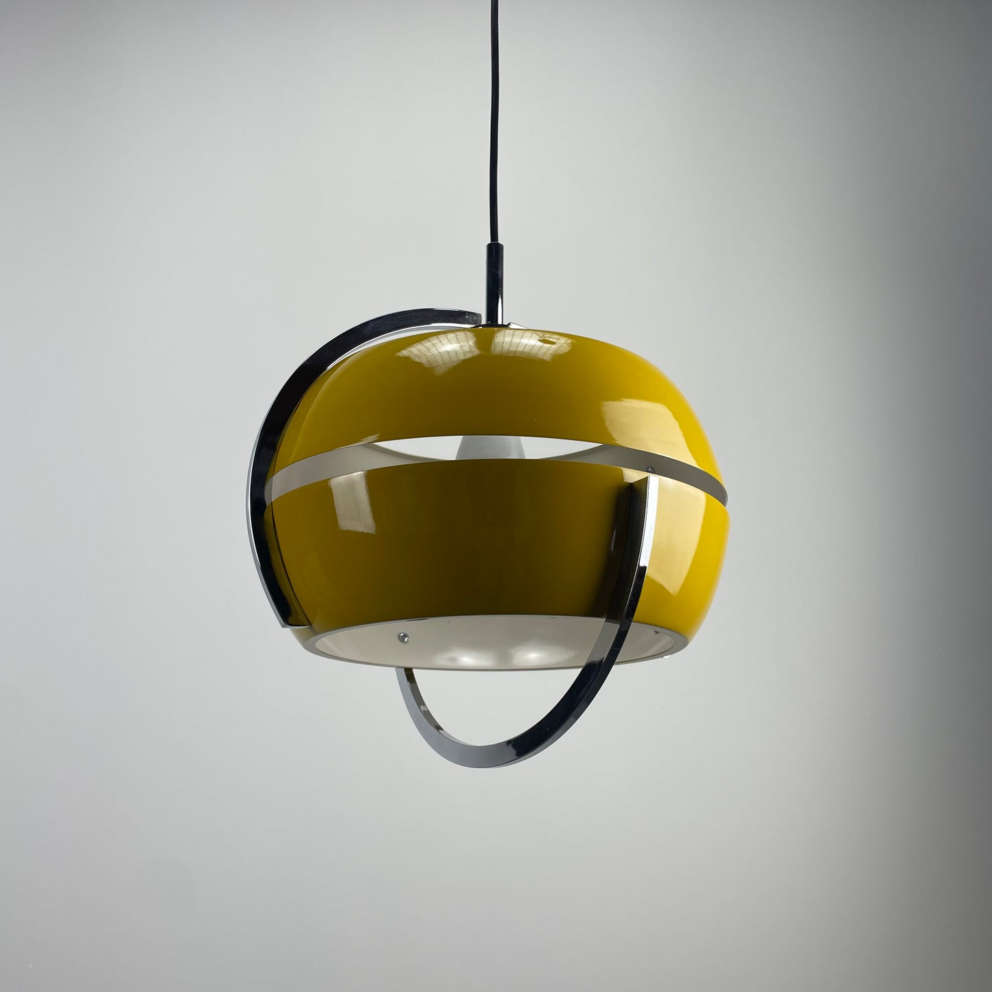 Yellow space age UFO shaped pendant lamp 1970