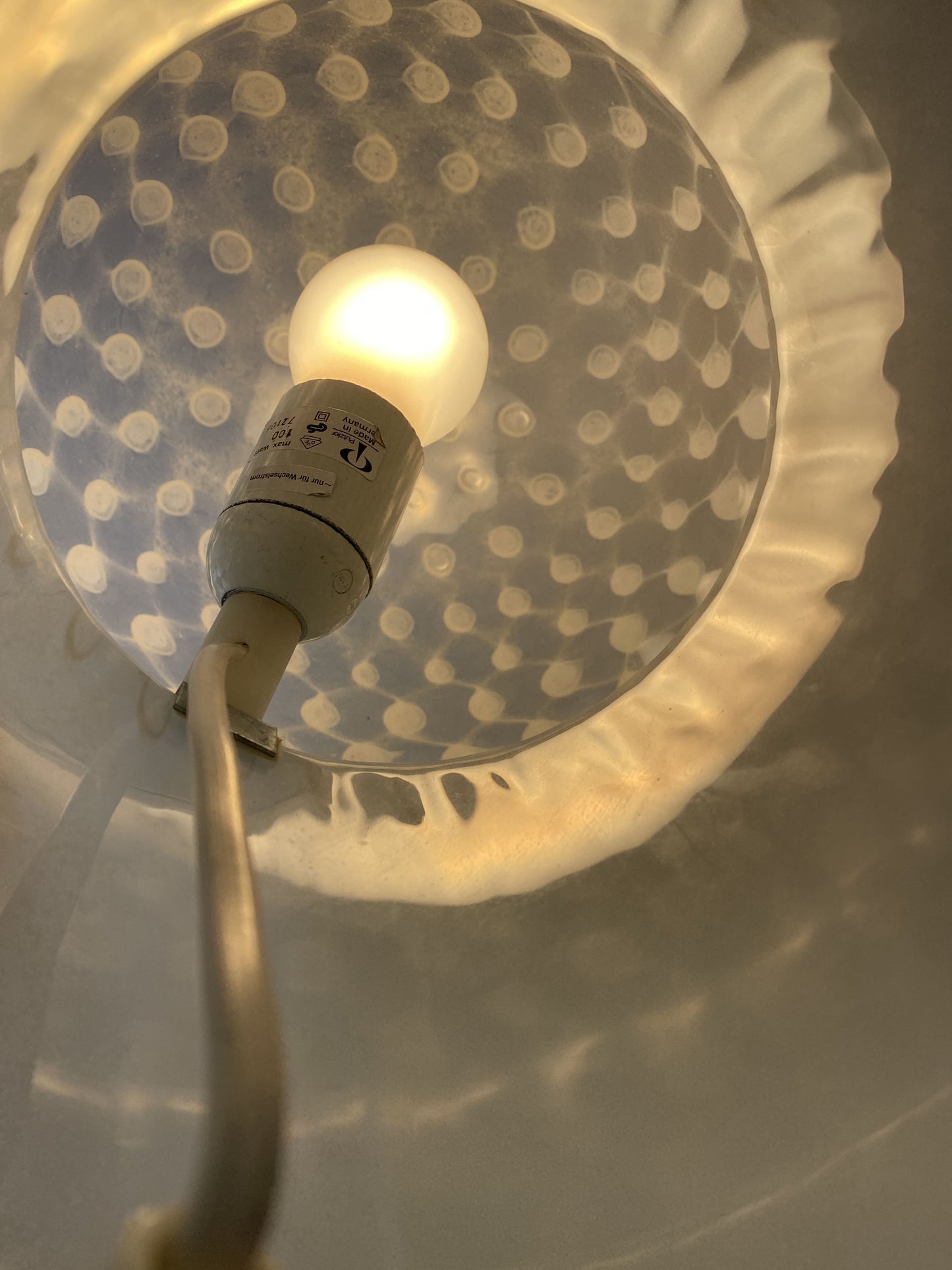 Large white glass Peill and Putzler mushroom table lamp XL 1970