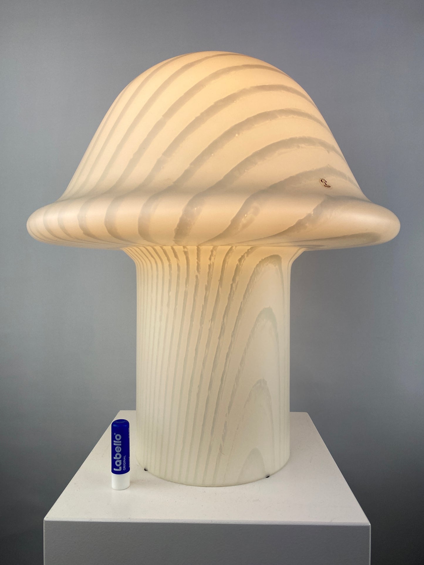 Enormous white glass Peill and Putzler mushroom table lamp XXL 1970