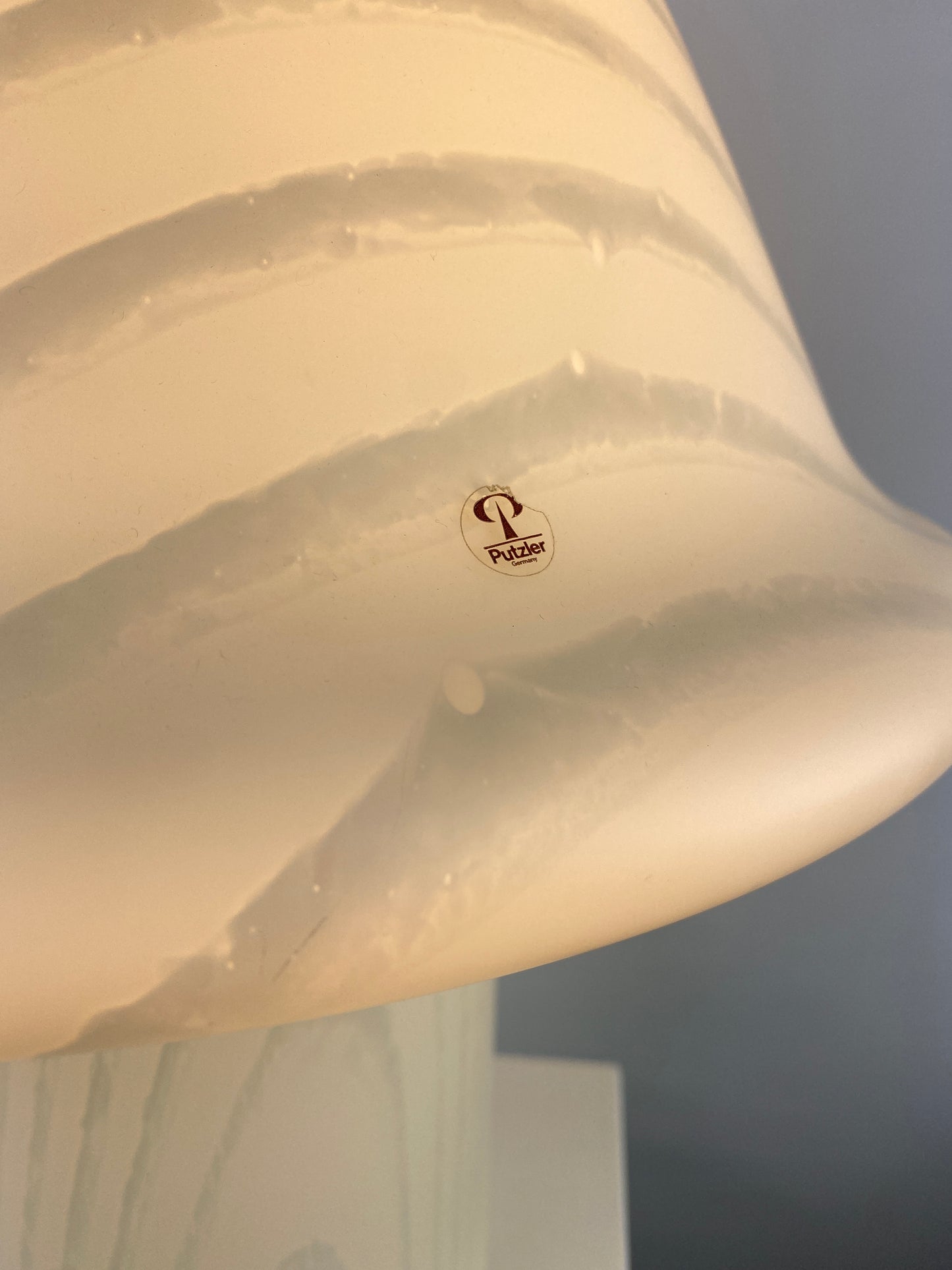 Enormous white glass Peill and Putzler mushroom table lamp XXL 1970