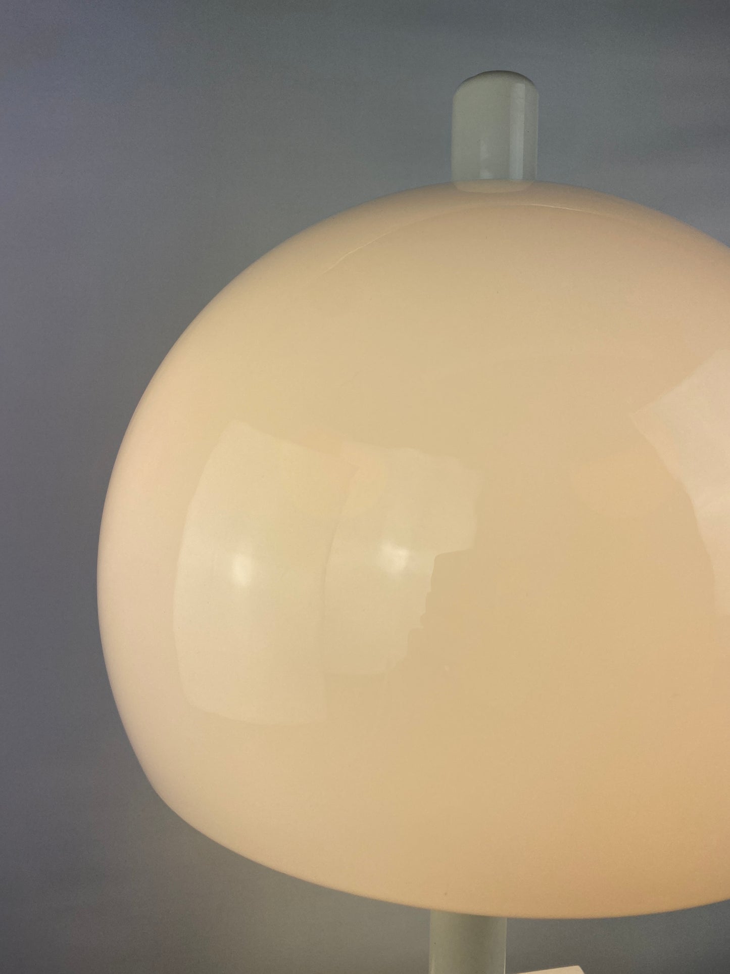 Large mid-century fully white acrylic mushroom table lamp XL, 1970