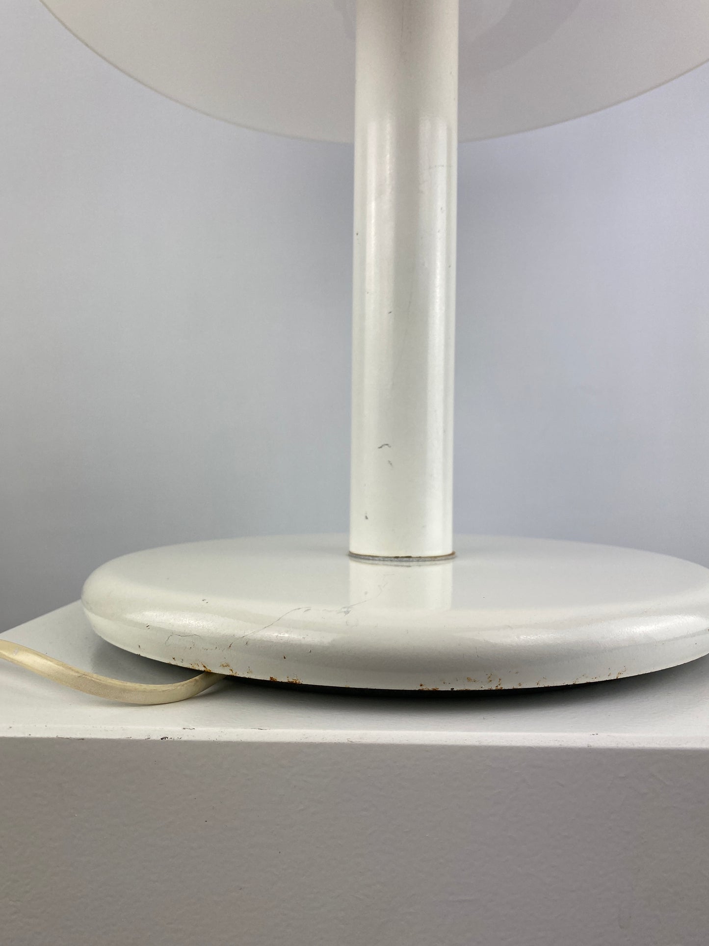 Large mid-century fully white acrylic mushroom table lamp XL, 1970