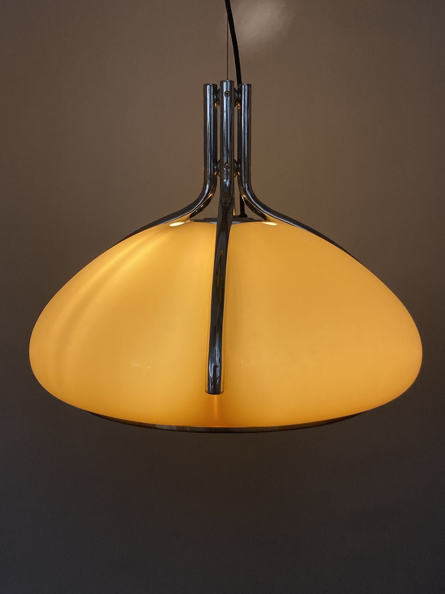 Brown Quadrifoglio pendant lamp designed by Harvey Guzzini for Meblo