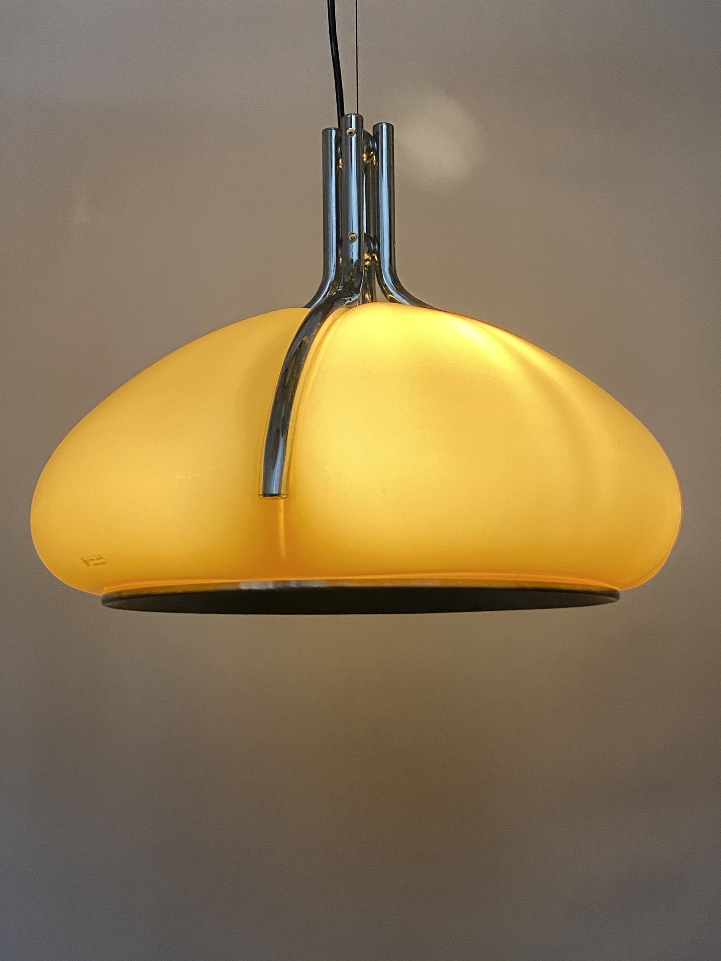 Brown Quadrifoglio pendant lamp designed by Harvey Guzzini for Meblo