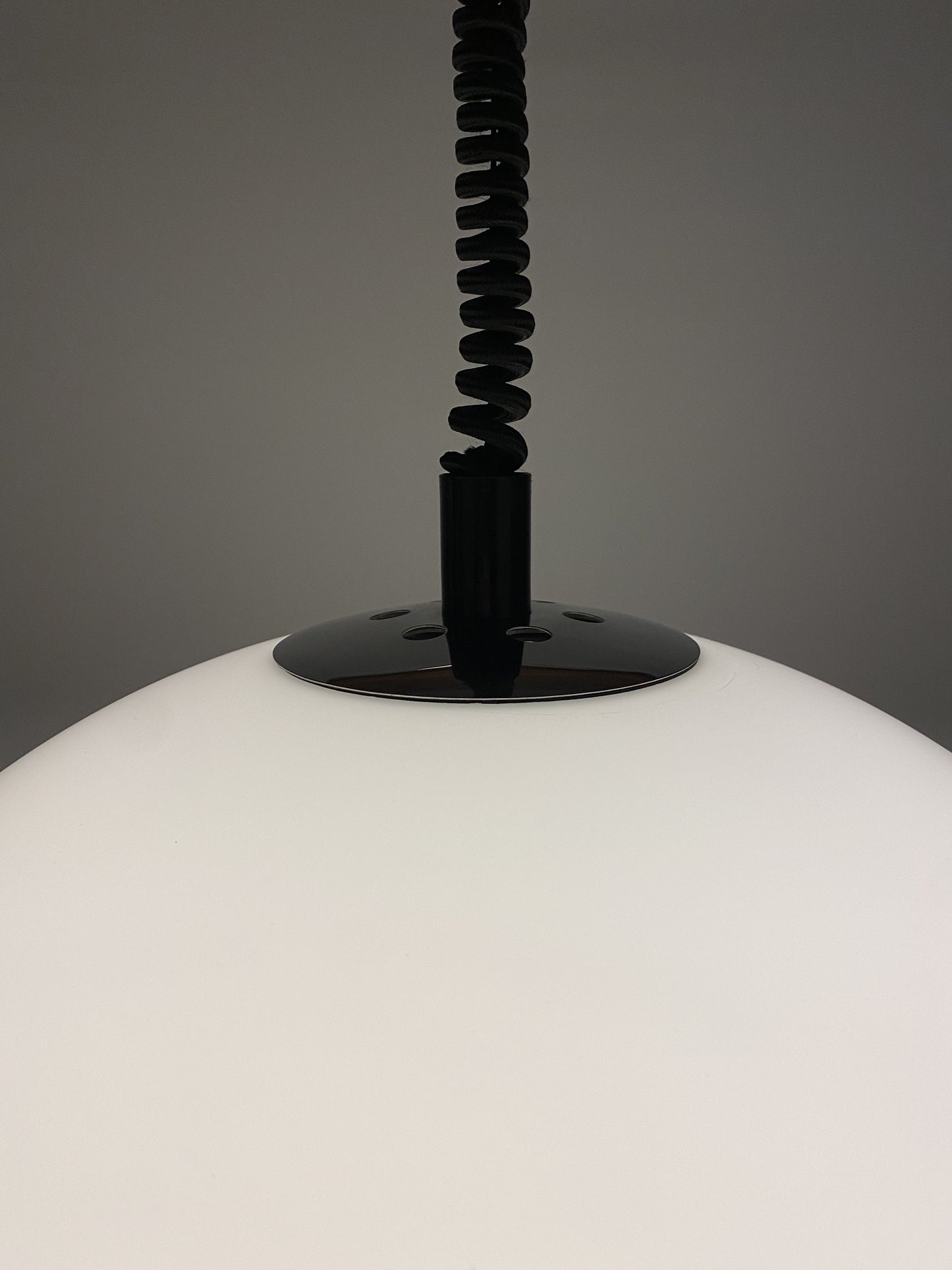 Vintage white plexiglass/acrylic pendant light by GePo Amsterdam XL 1975
