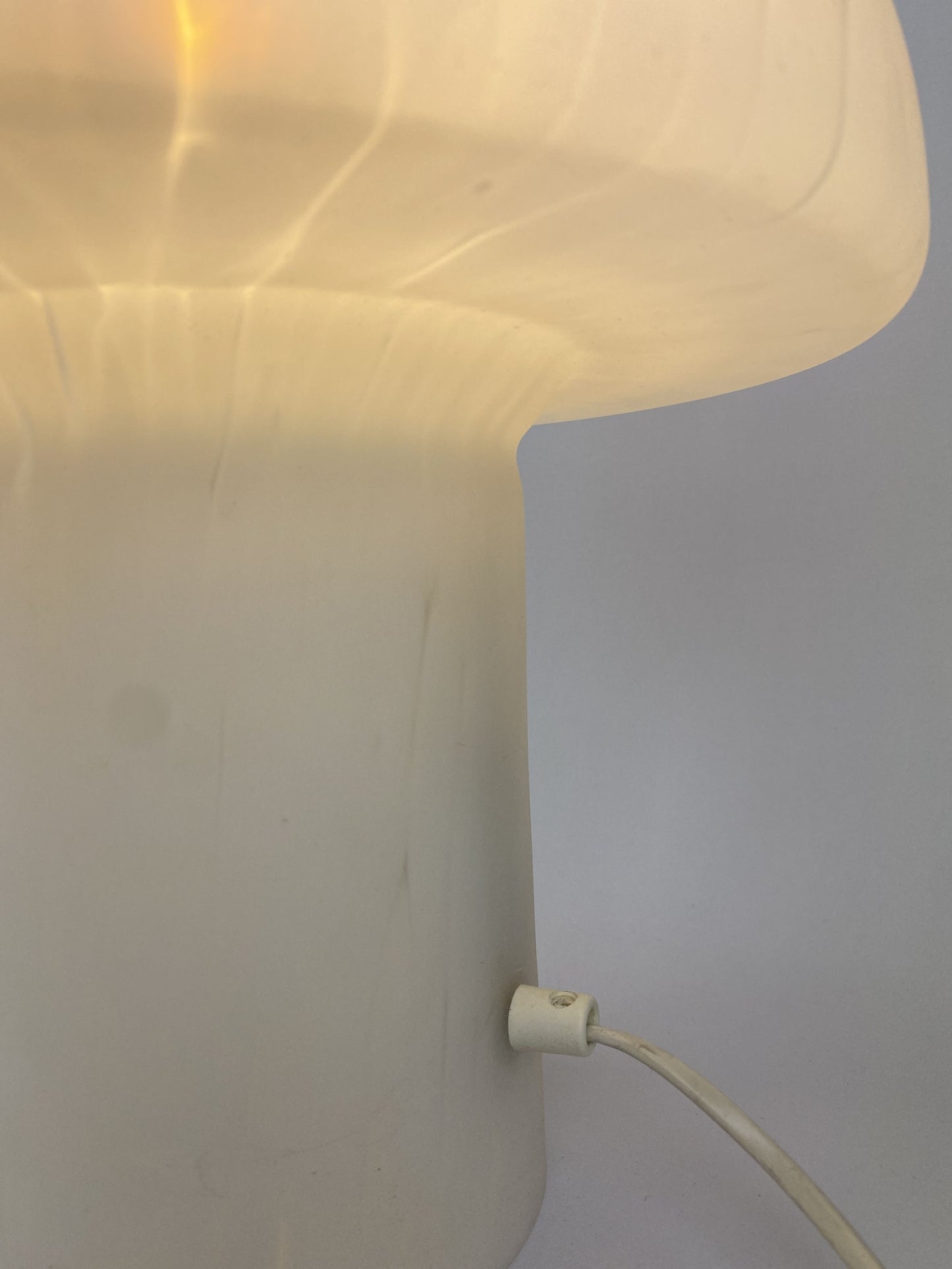 White cloudy glass mushroom table lamp by Glashütte Limburg XL 1970