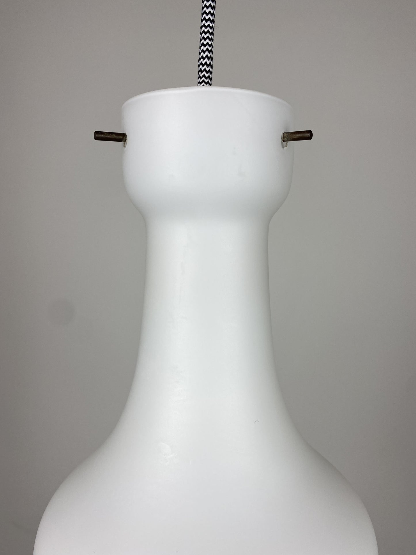 Italian white glass pendant light by Targetti Sankey 1960