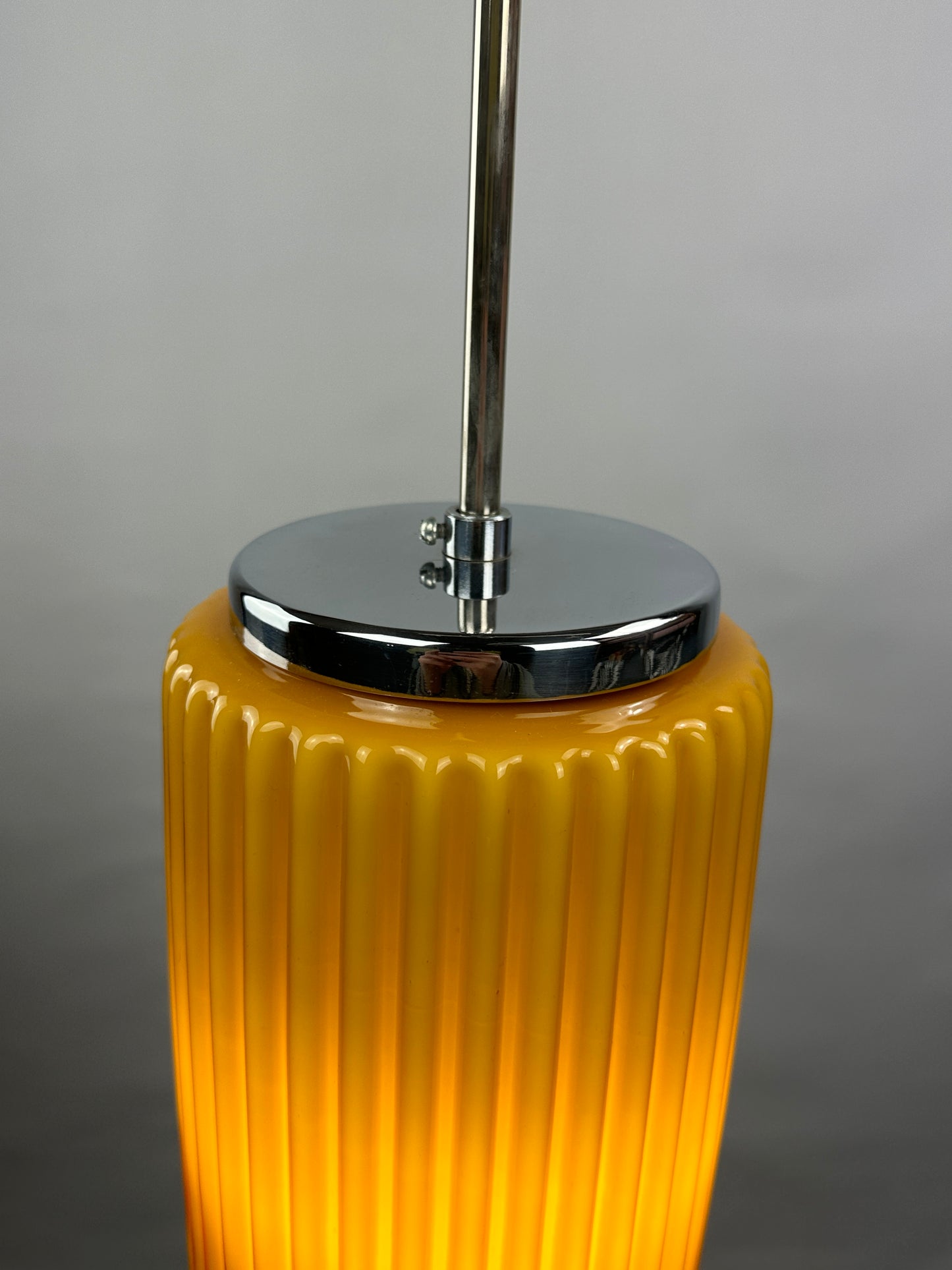Caramel glass cilinder shaped pendant light from Germany, 1960