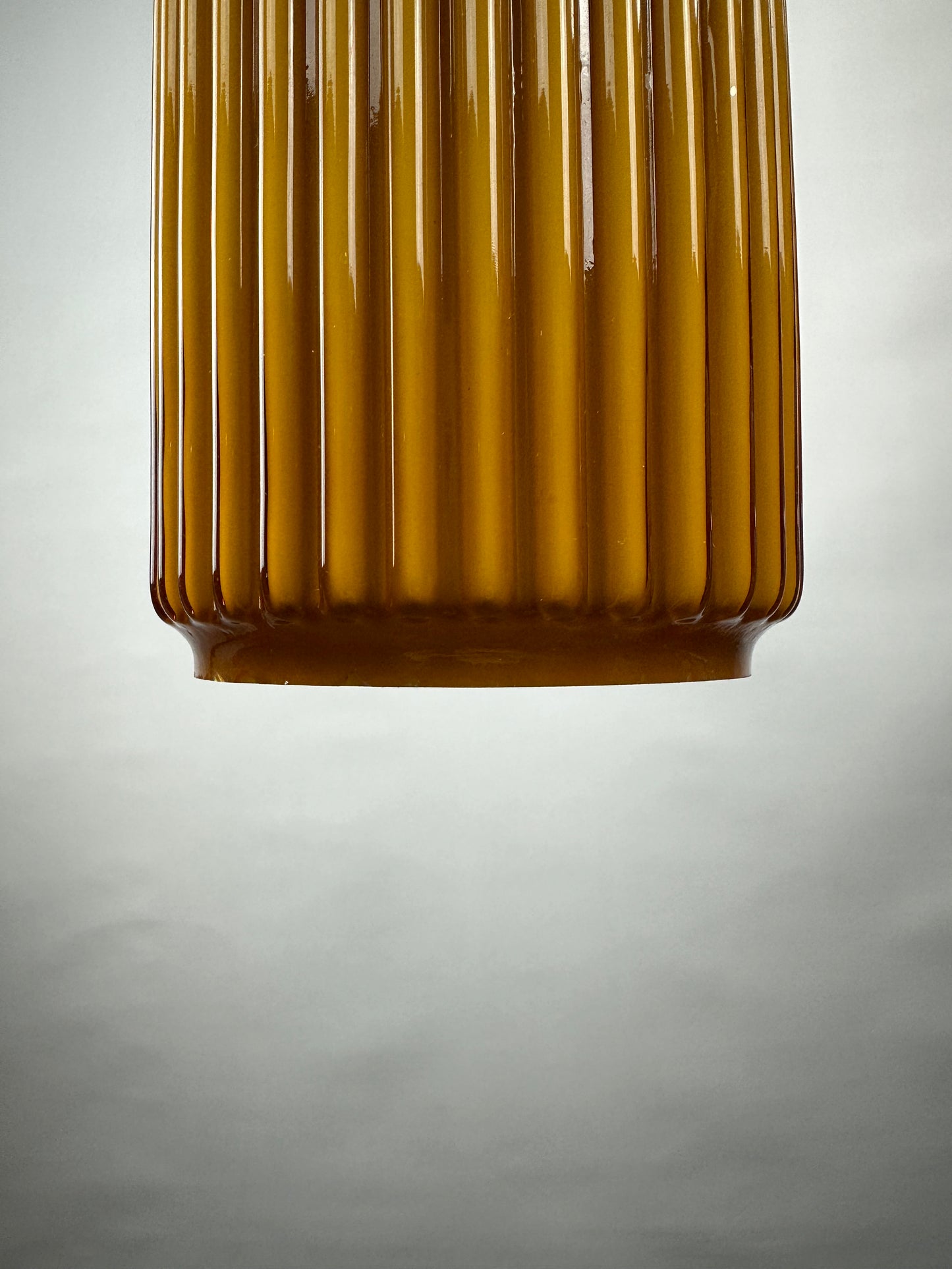 Caramel glass cilinder shaped pendant light from Germany, 1960