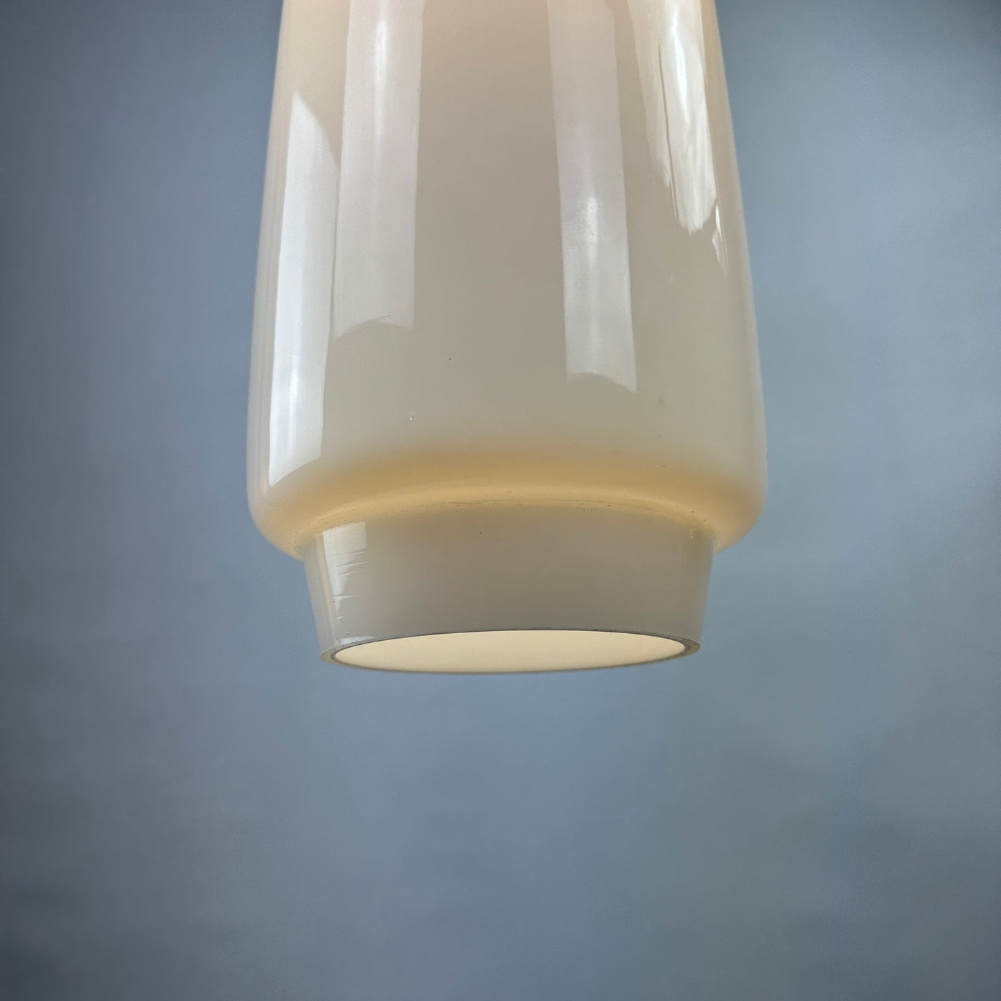 White glass pendant light Napoli XL by Aloys Gangkofner for Peill and Putzler 1950