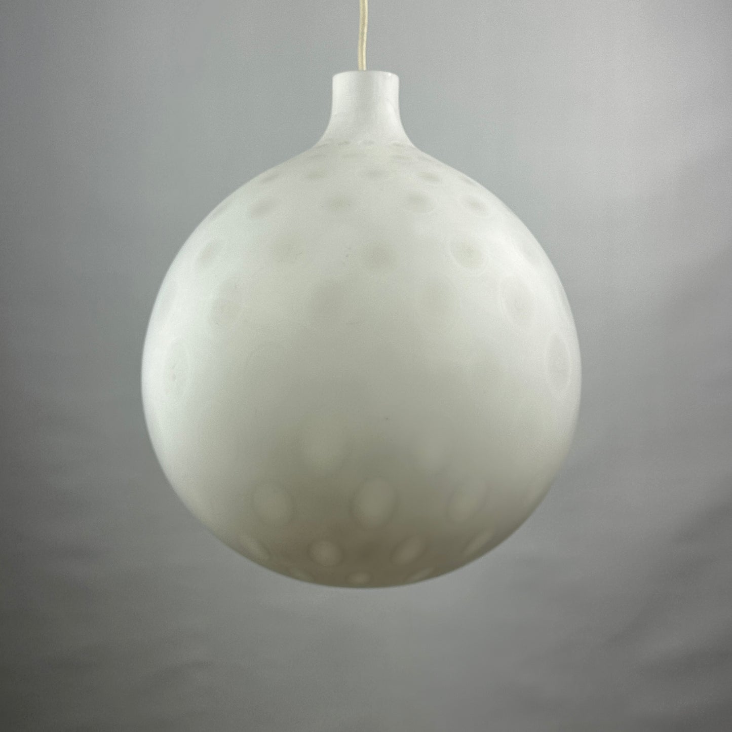 White glass pendant light COMO XL by Aloys Gangkofner for Peill and Putzler 1950