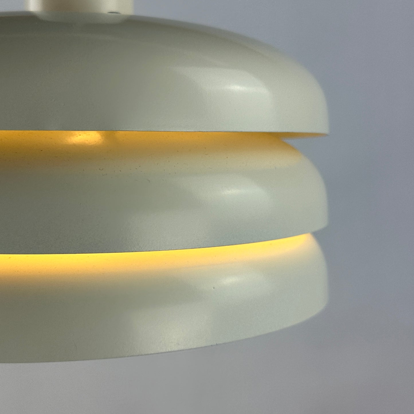 White pendant light by Hans-Agne Jakobsson model 724