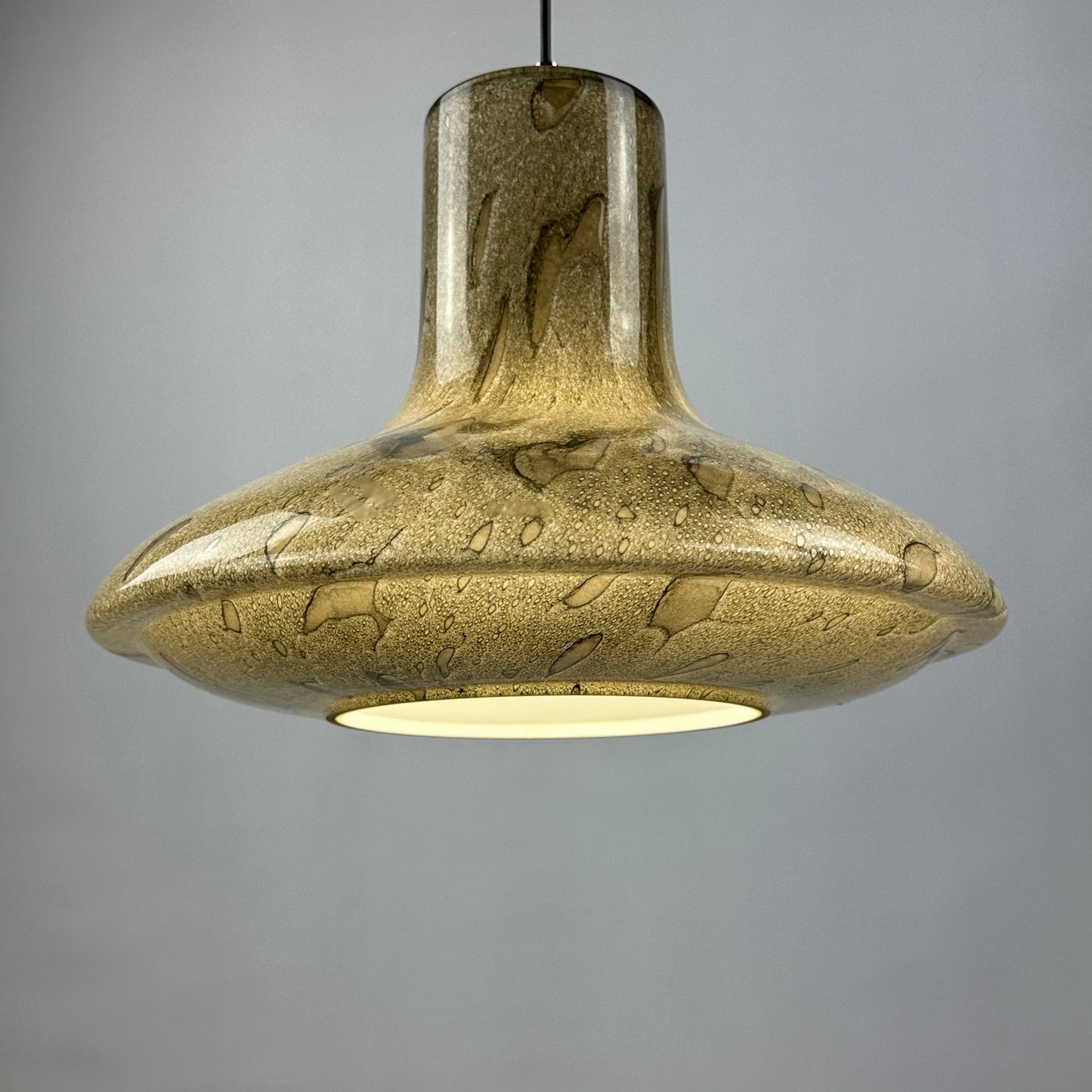 Rare snakeskin pattern UFO glass pendant light by Viktor Berndt for Flygsfors Sweden, 1960