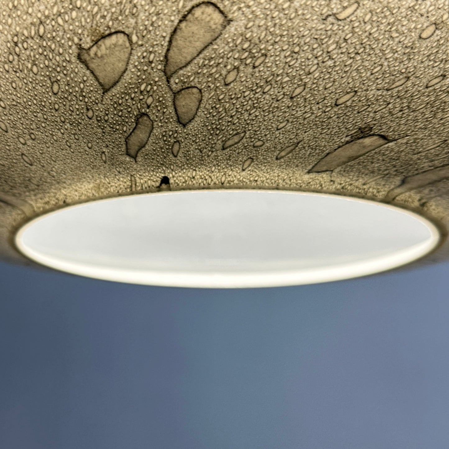 Rare snakeskin pattern UFO glass pendant light by Viktor Berndt for Flygsfors Sweden, 1960