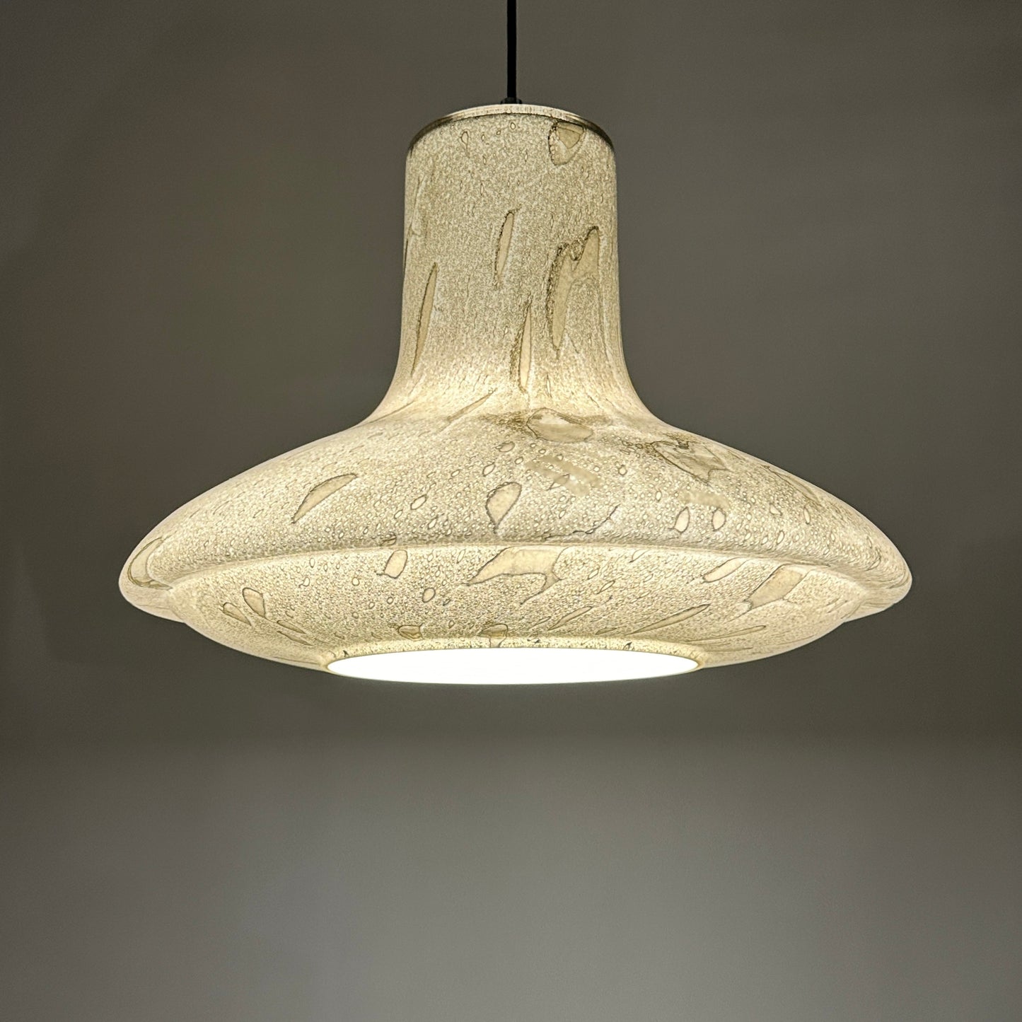 Rare snakeskin pattern UFO glass pendant light by Viktor Berndt for Flygsfors Sweden, 1960