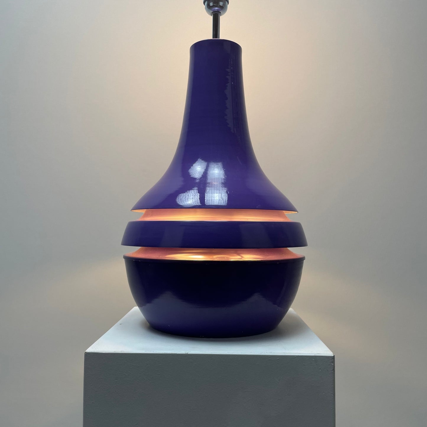 Purple metal floorlamp from Holland 1970