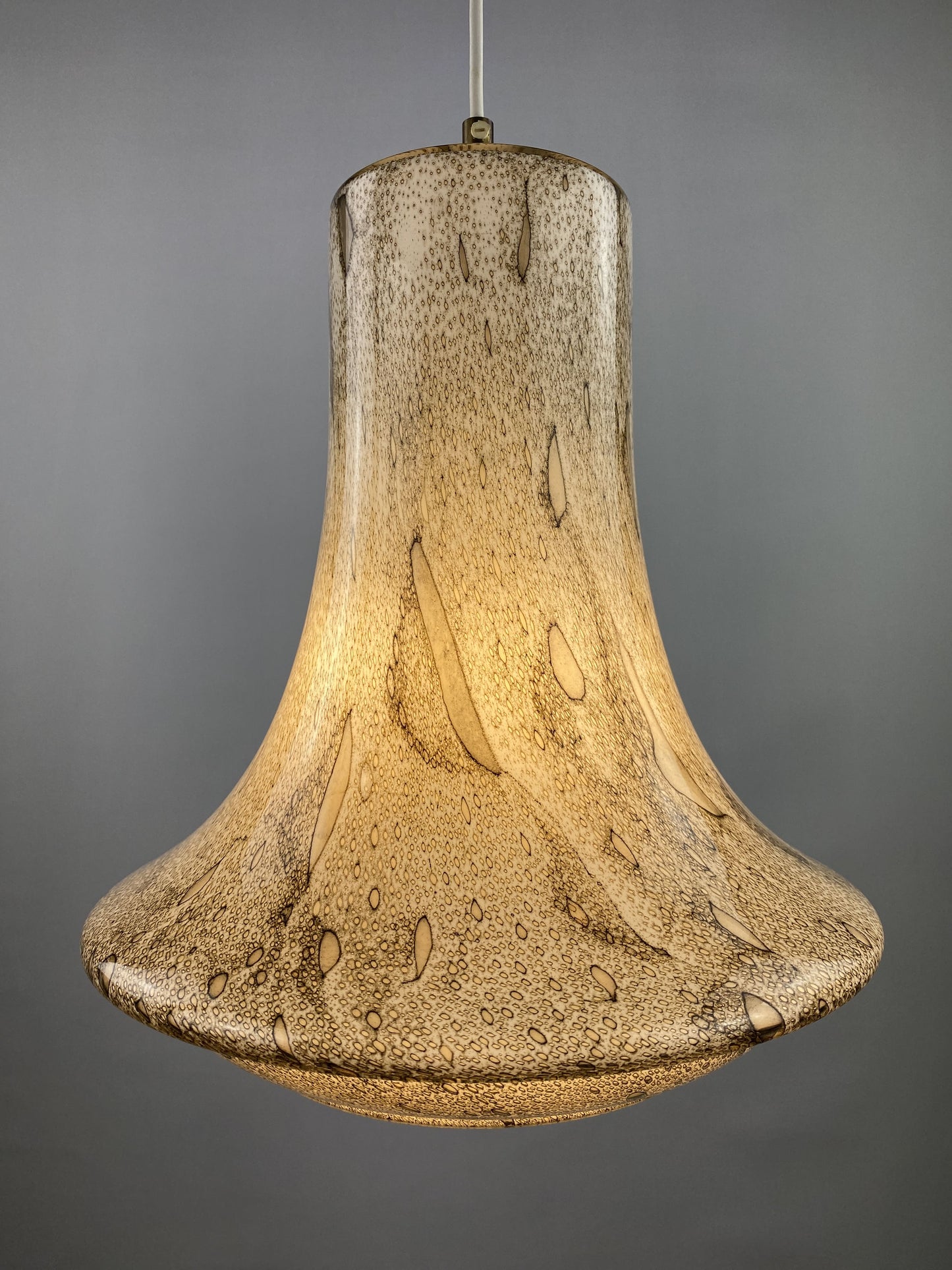 Rare snakeskin pattern glass pendant light by Viktor Berndt for Flygsfors Sweden, 1960