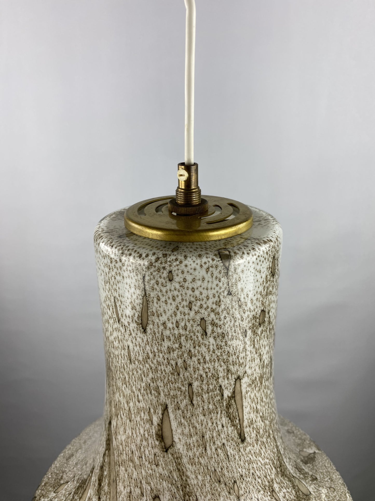 Rare snakeskin pattern glass pendant light by Viktor Berndt for Flygsfors Sweden, 1960