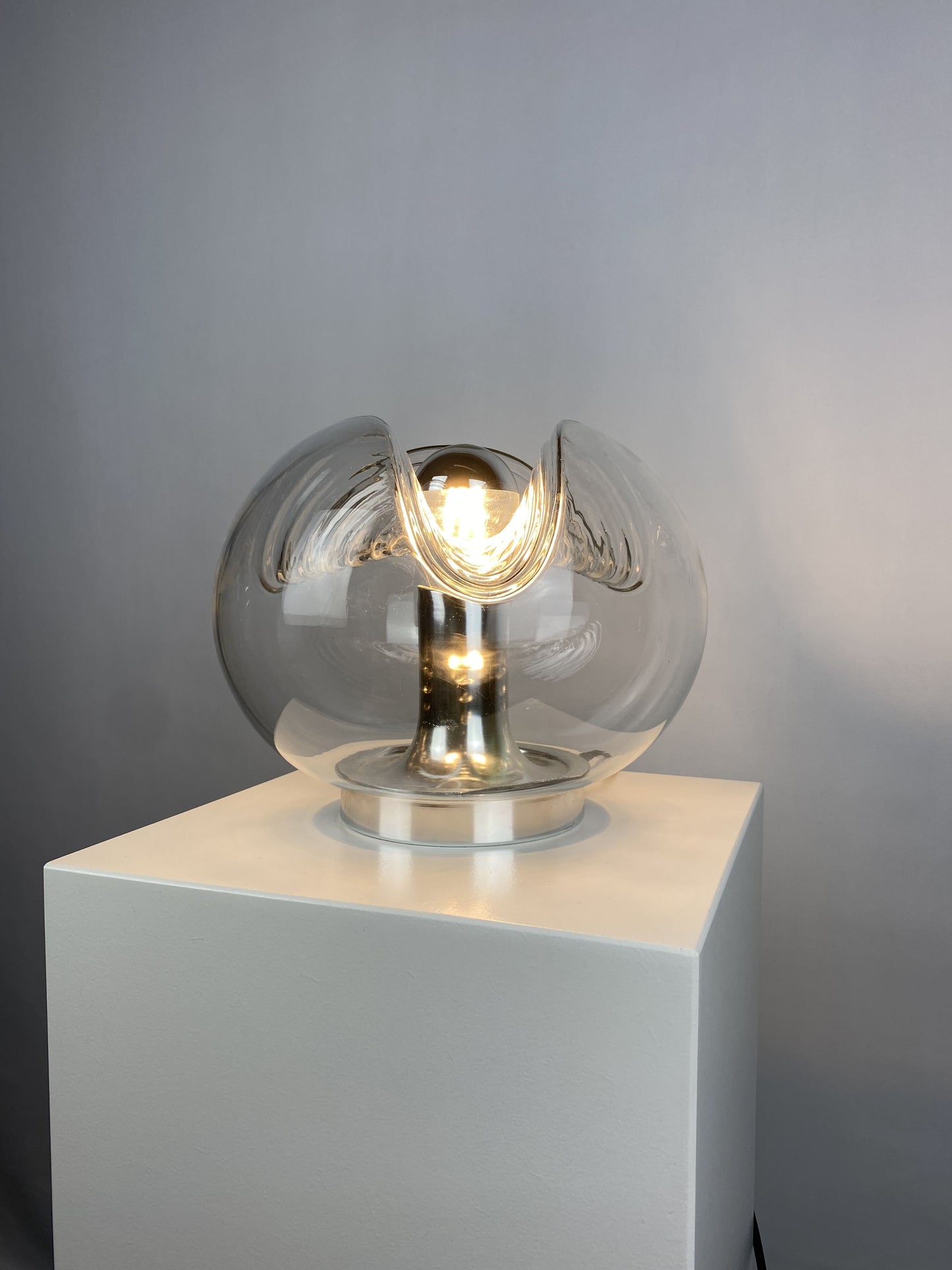 Waved glass table lamp TA21 Futura by Peill and Putzler 1960