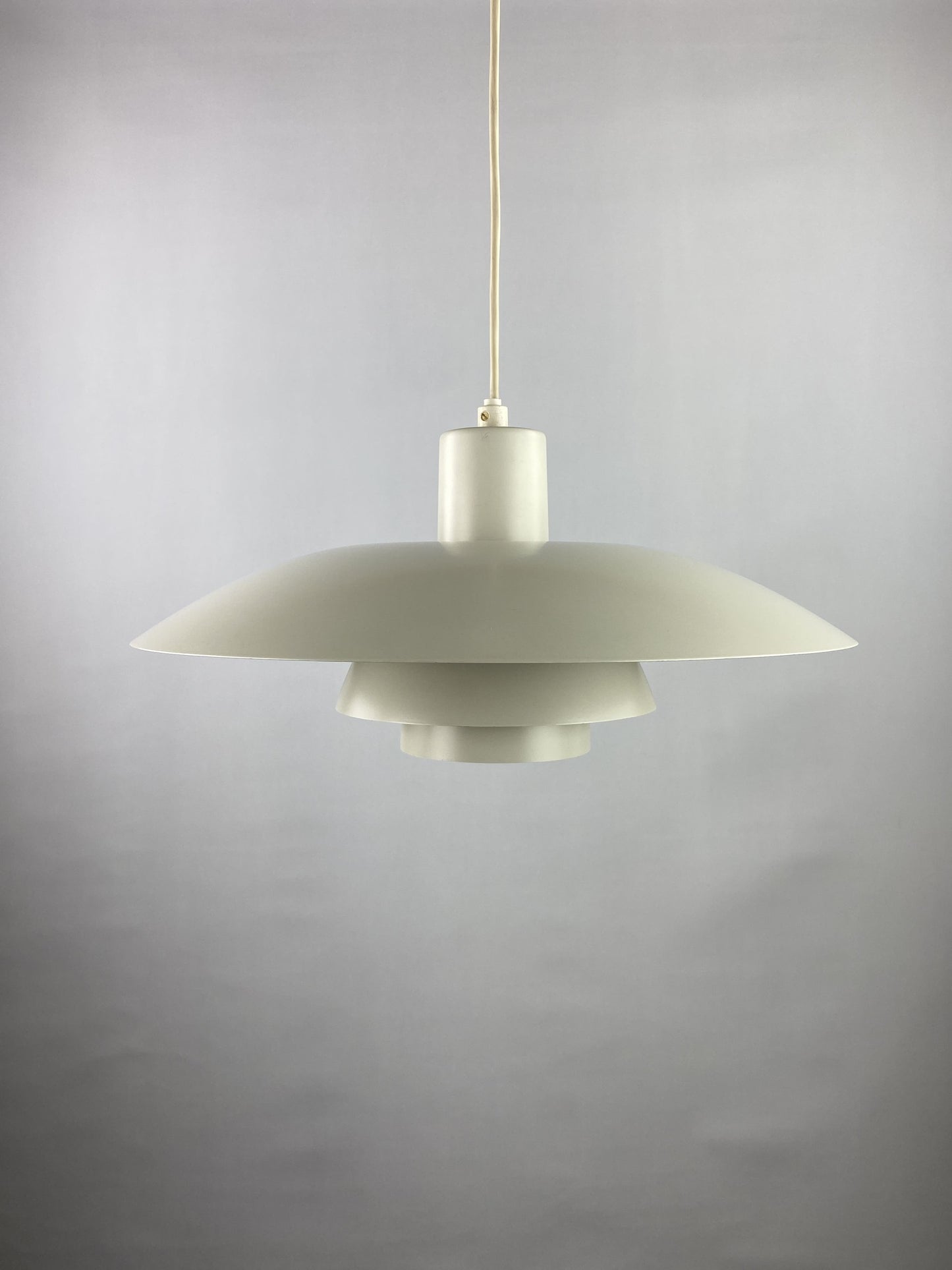 Vintage white and orange PH 4/3 pendant light by Poul Henningsen for Louis Poulsen