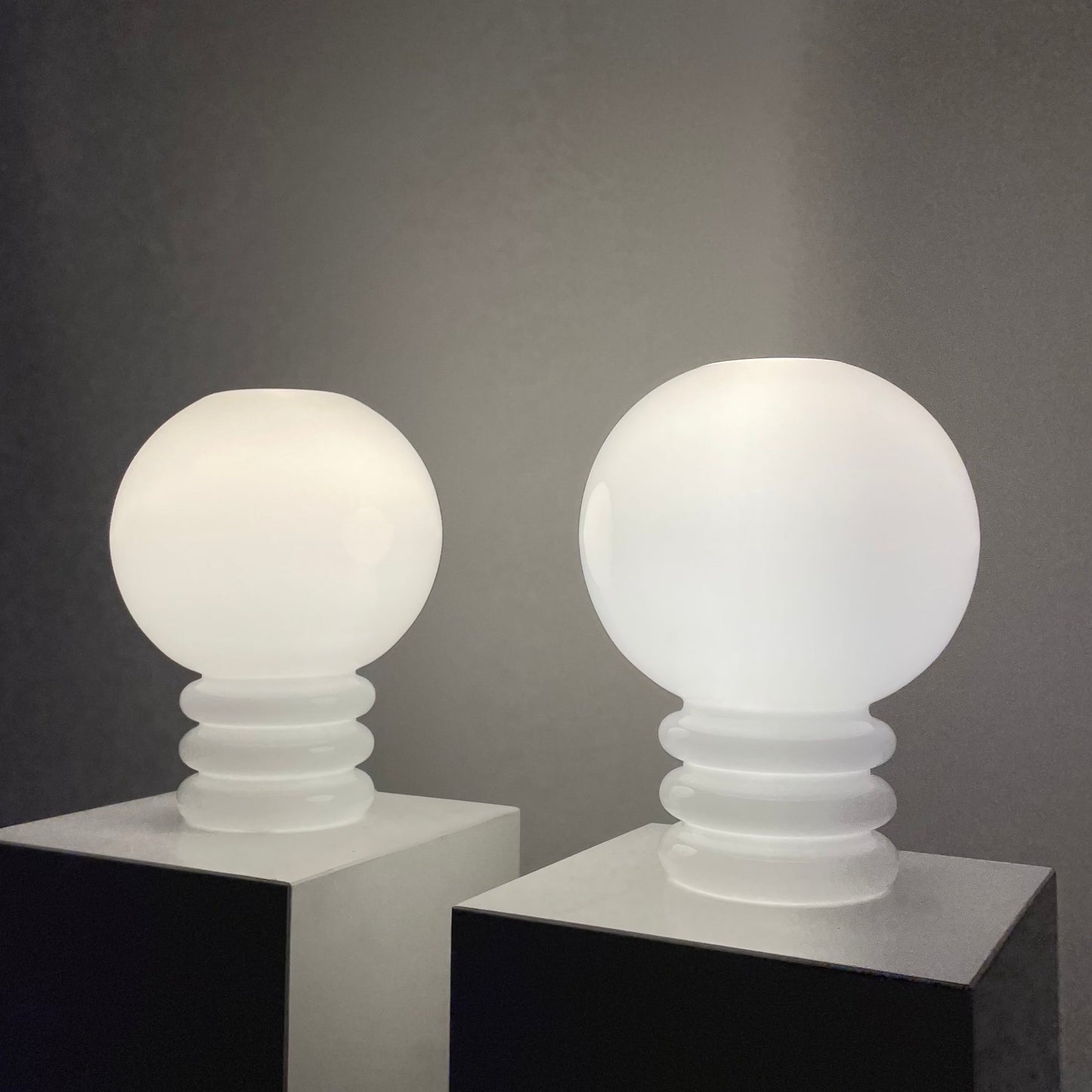 Glashütte Limburg lamps
Vintage glass table lamps
Opal glass lamp
Mid-century modern lighting
1970s German design
Retro table lamps
Bulb table lamp
Mouth-blown glass lamp
Pair of vintage lamps
Ambient lighting