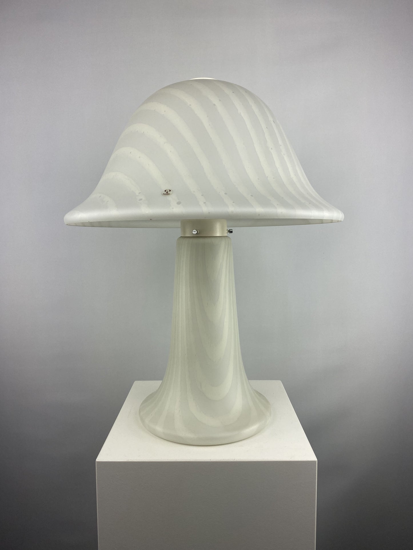 Large white zebra glass Peill and Putzler mushroom table lamp XL