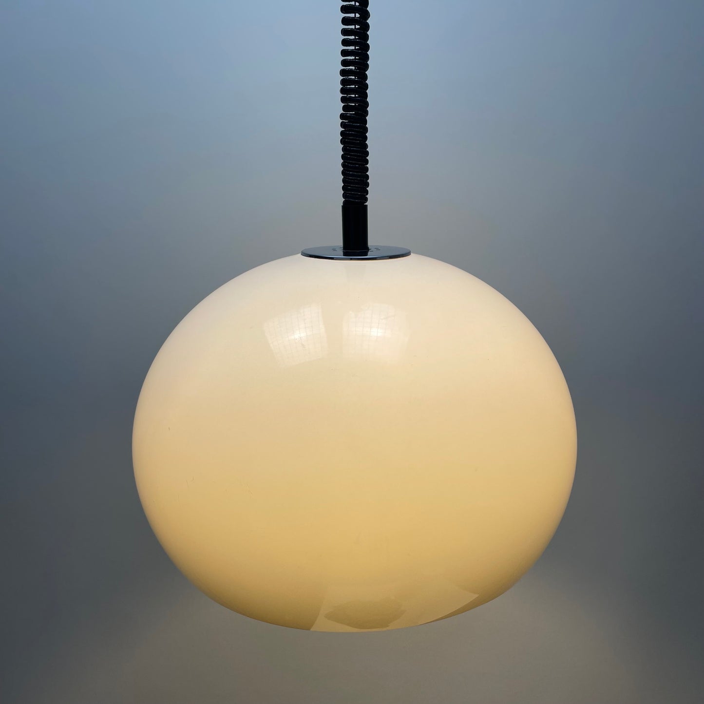 White mushroom space age plexiglass pendant light 1970