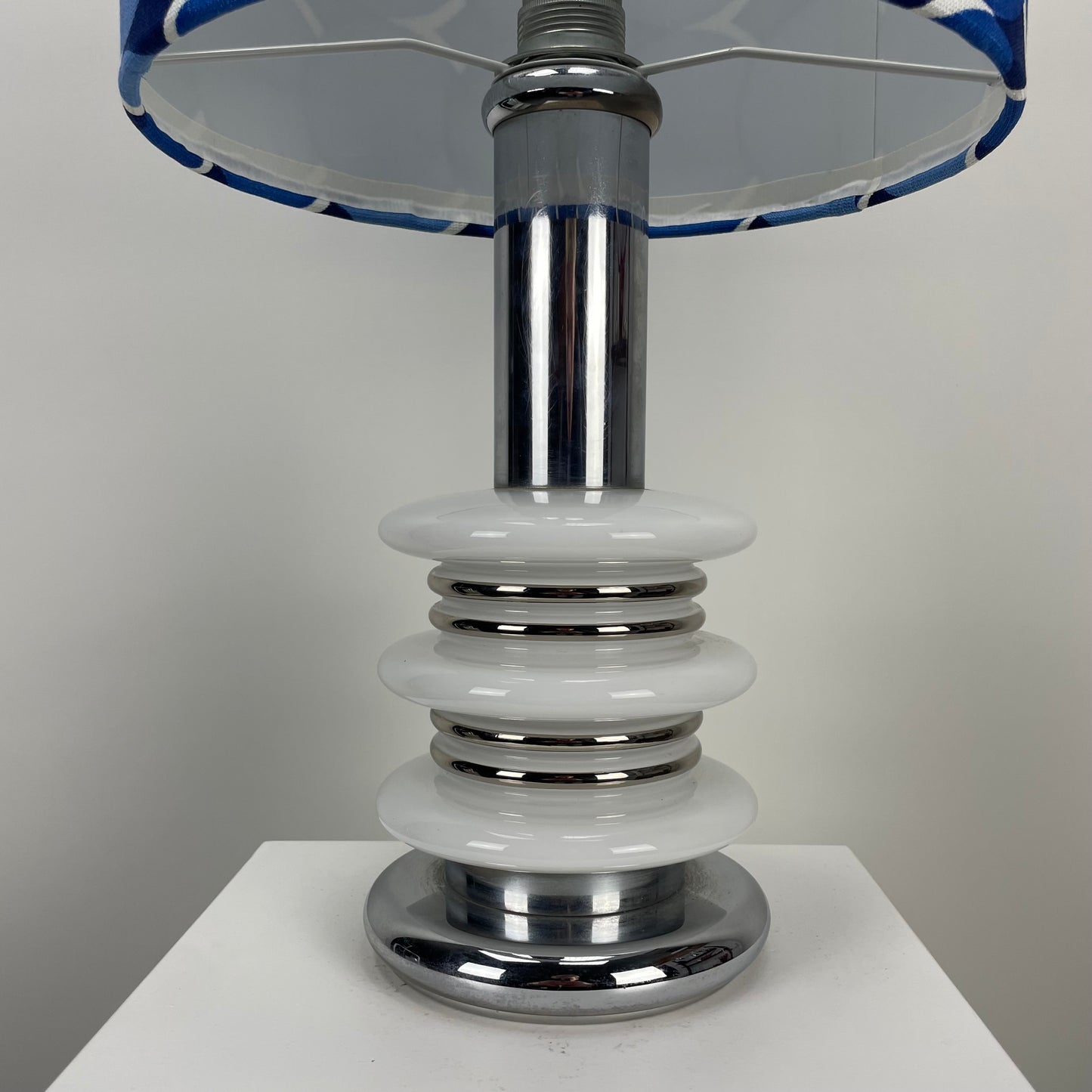 Chrome and glass space age table lamp by Hustadt Leuchten 1970