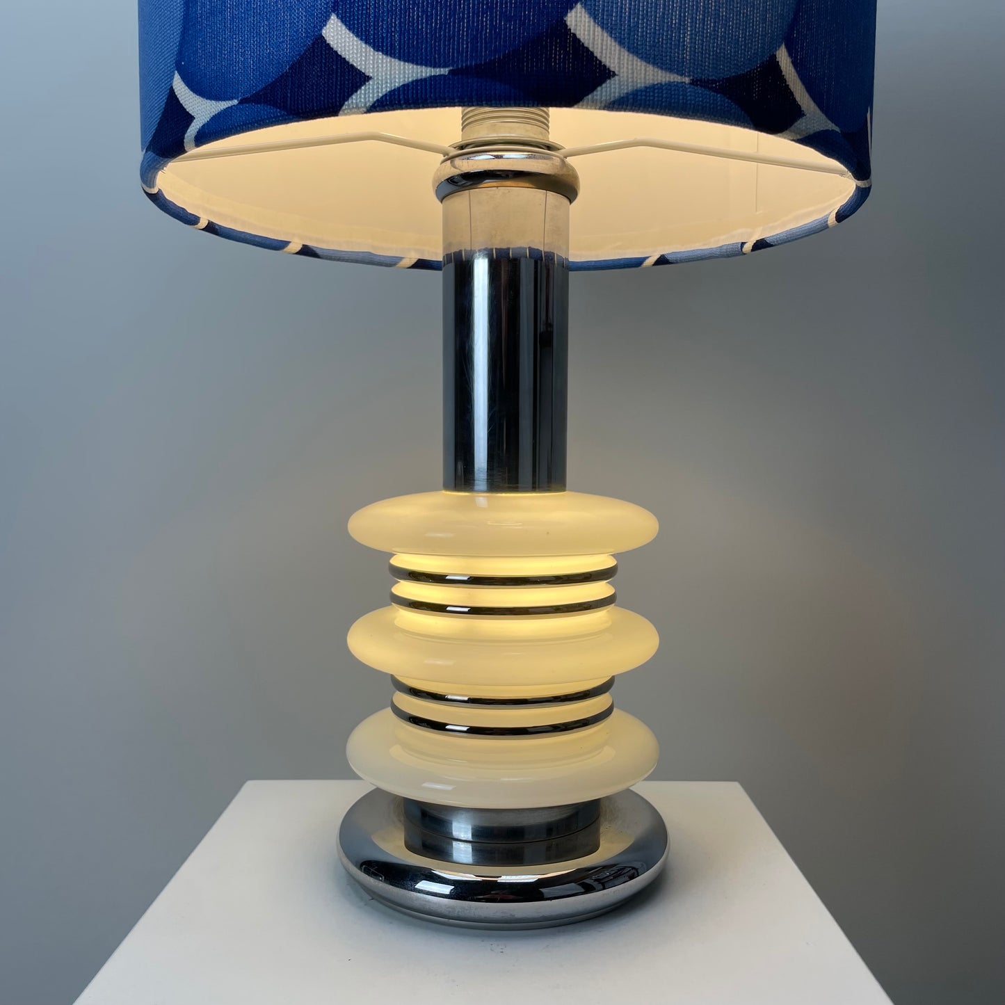 Chrome and glass space age table lamp by Hustadt Leuchten 1970