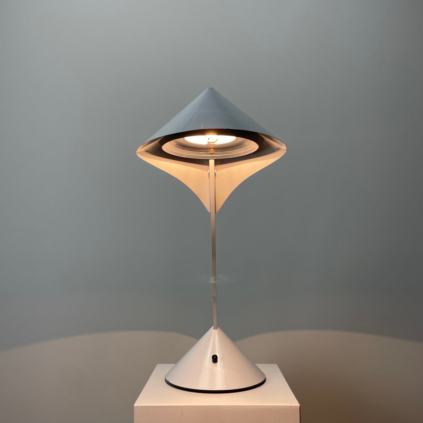 Italian table lamp Alobella by Giovanni Pasotto for Valenti 1970