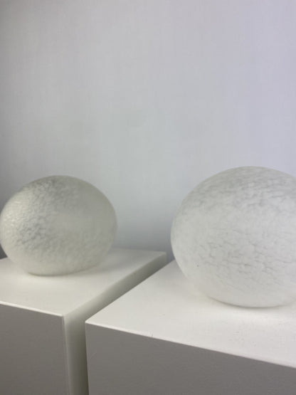 Pair of two white cloudy glass egg shaped table lamps 1970 Verrerie de Vianne style