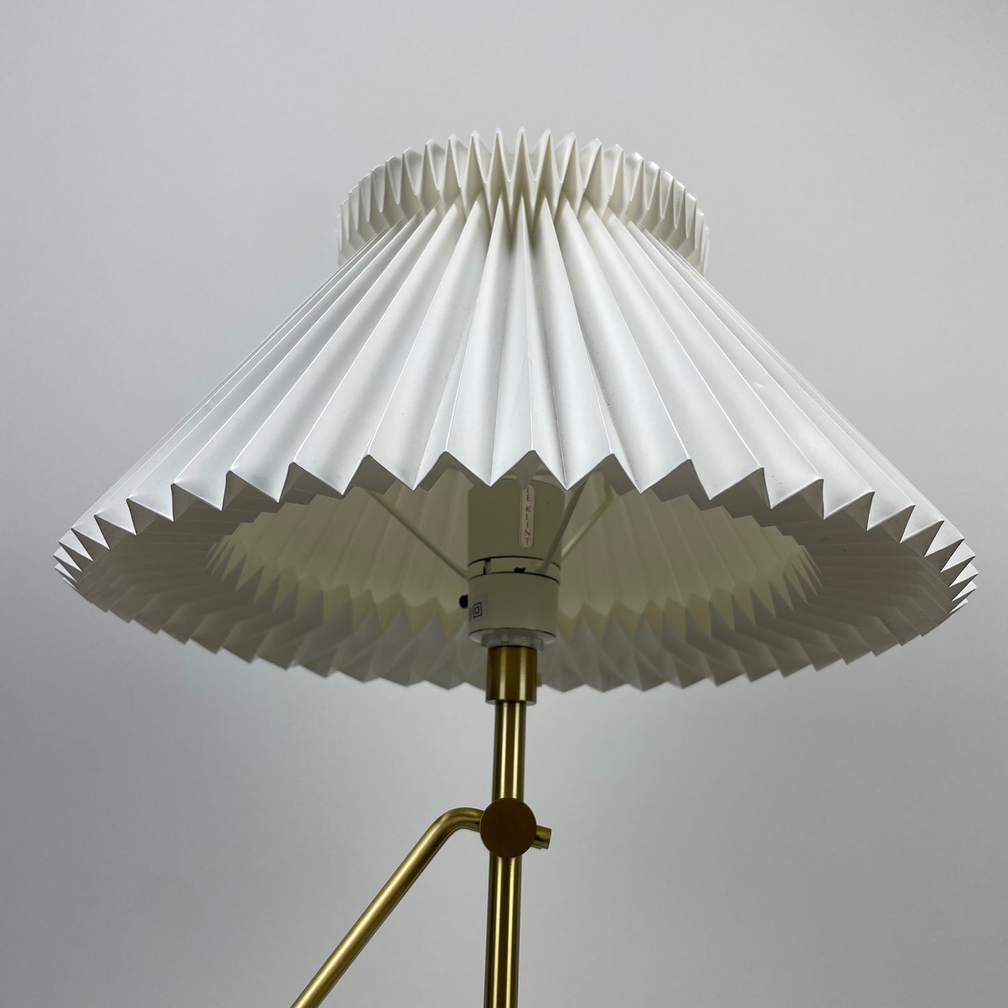 Le Klint table lamp model 305 by Christian Hvidt 1970