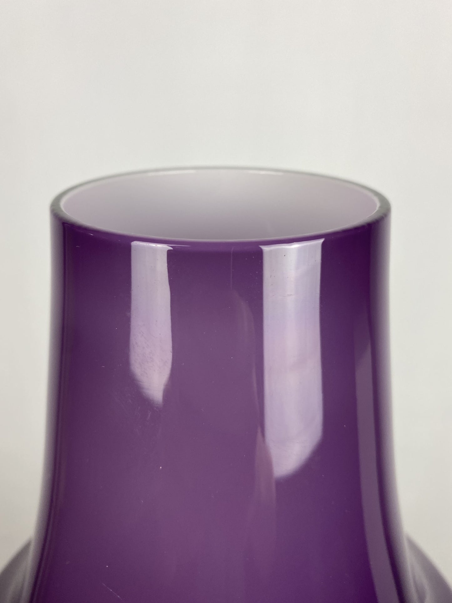 Pair of purple glass mushroom table lights B-124 by Hans Agne Jakobsson for AB Markaryd