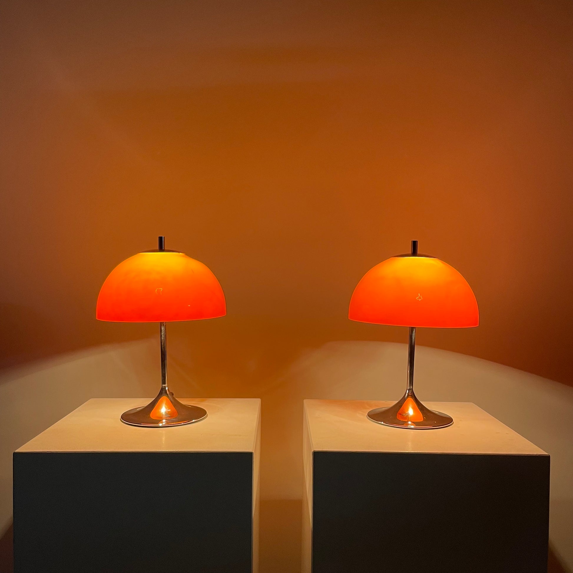 rare mushroom table lamps by Frank Bentler
Wila 1970s table lamps
mid-century modern lighting
vintage German lamps for sale
Frank Bentler mushroom lamps