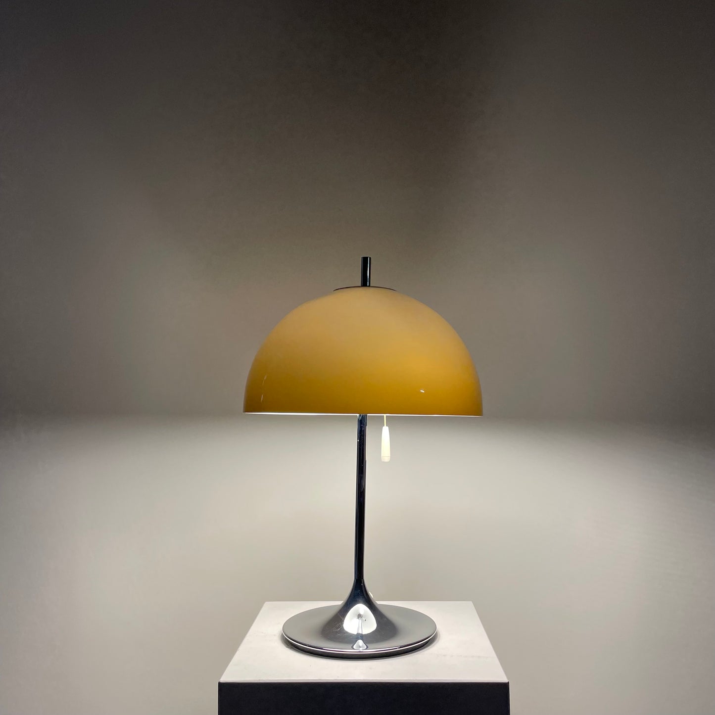 Rare mushroom table lamp by Frank Bentler for Wila, 1970