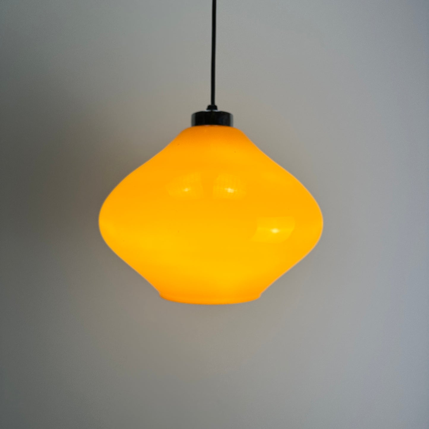 UFO shaped pendant light by Glasfabriek De Rupel, Belgium 1970