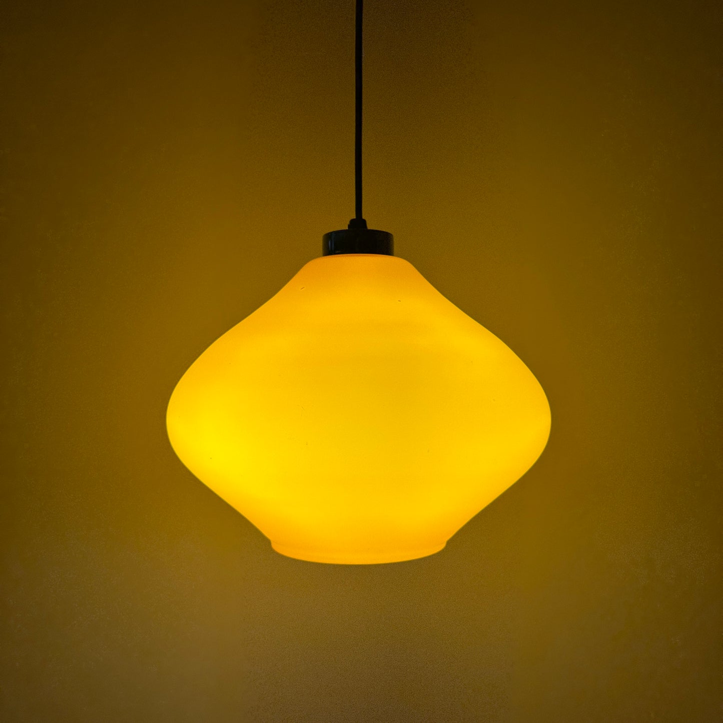 UFO shaped pendant light by Glasfabriek De Rupel, Belgium 1970