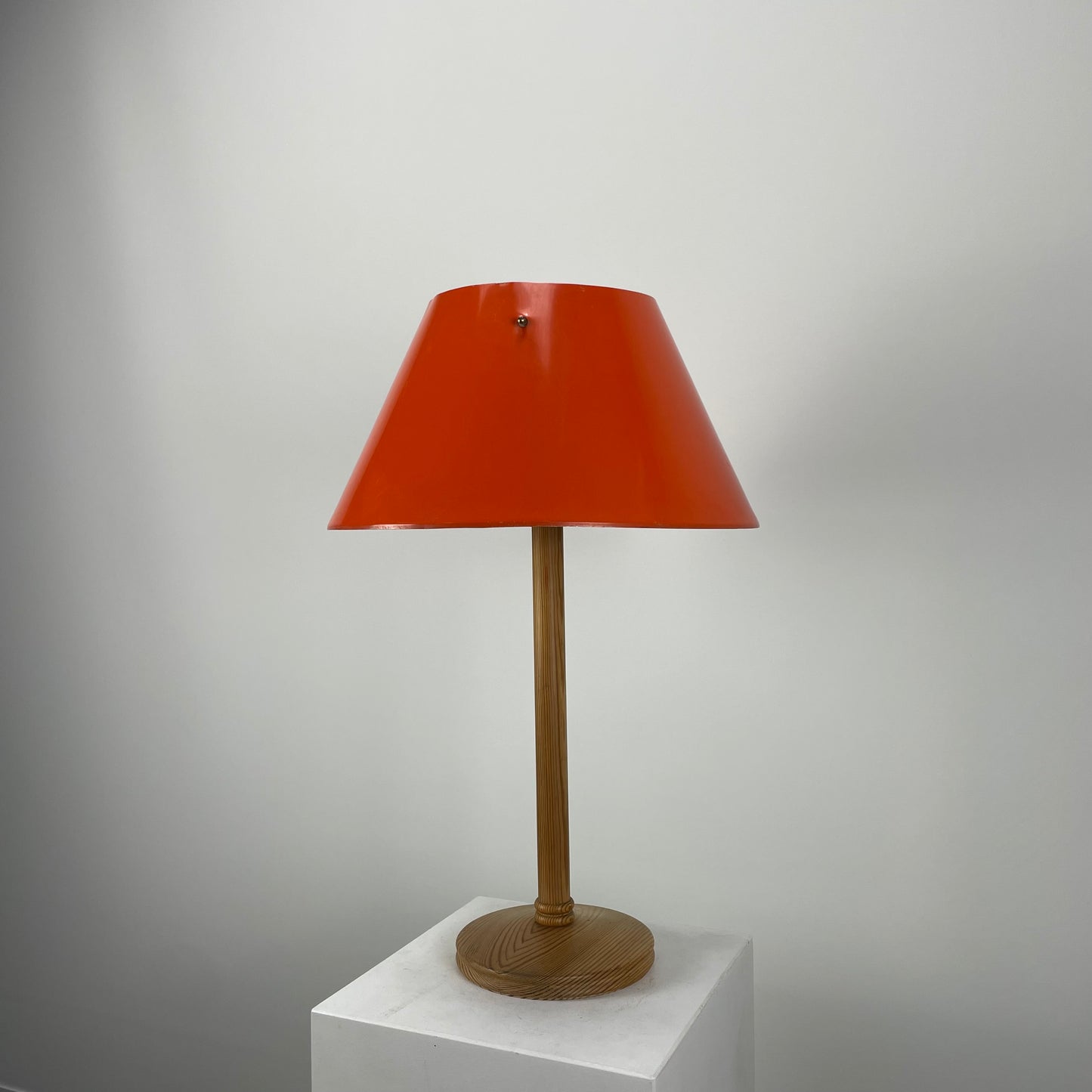 Rare Hans Agne Jakobsson Table lamp B 75/L for AB Markaryd 1970