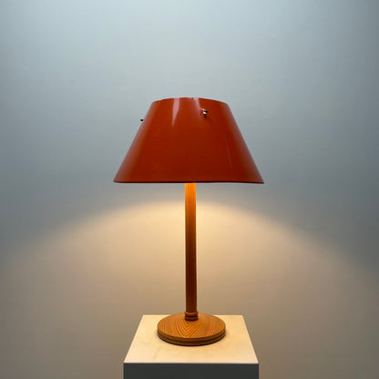 Hans Agne Jakobsson lamp
AB Markaryd lighting
Pine wood table lamp
Orange metal lamp
Mid-century modern lighting
1970s Scandinavian design
Rare Swedish table lamp
Vintage Jakobsson lamp
Retro table lamp
Designer lighting