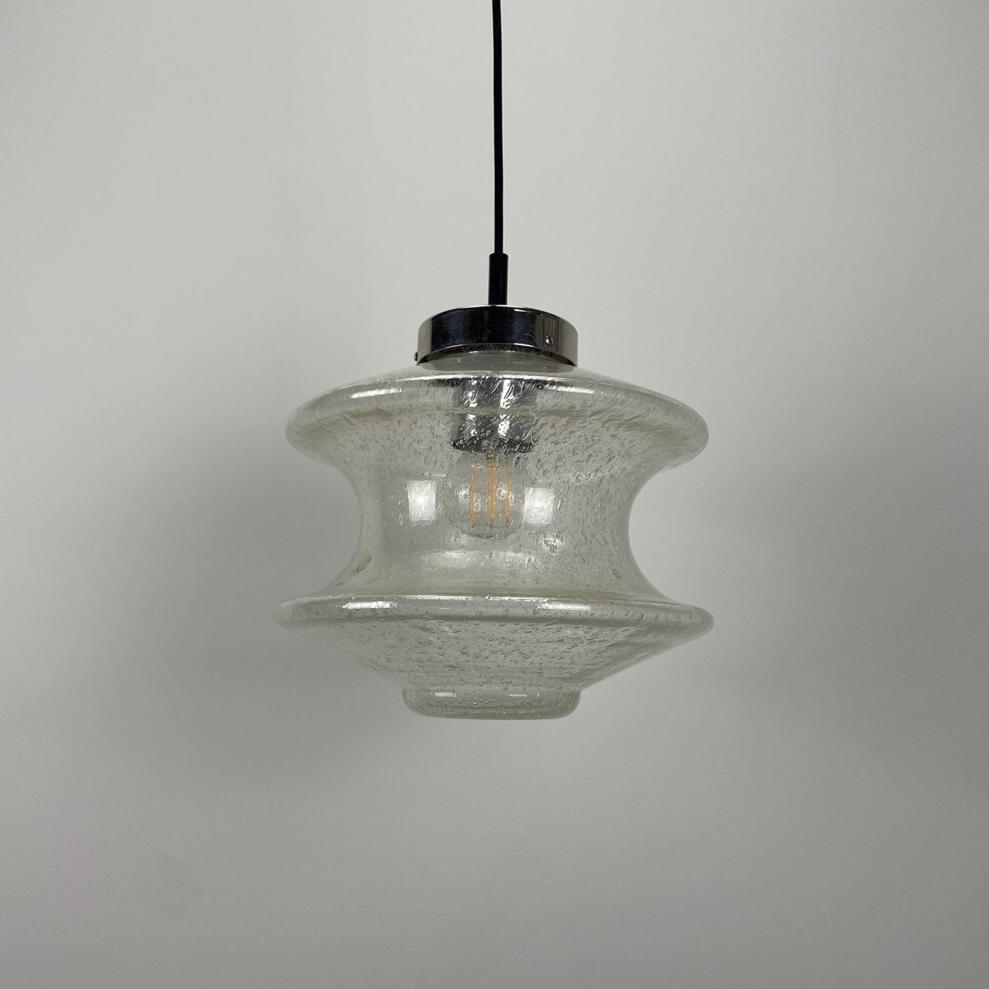 Pendant and ceiling light 'MEERPAAL' B-1048 by Raak Amsterdam 1960