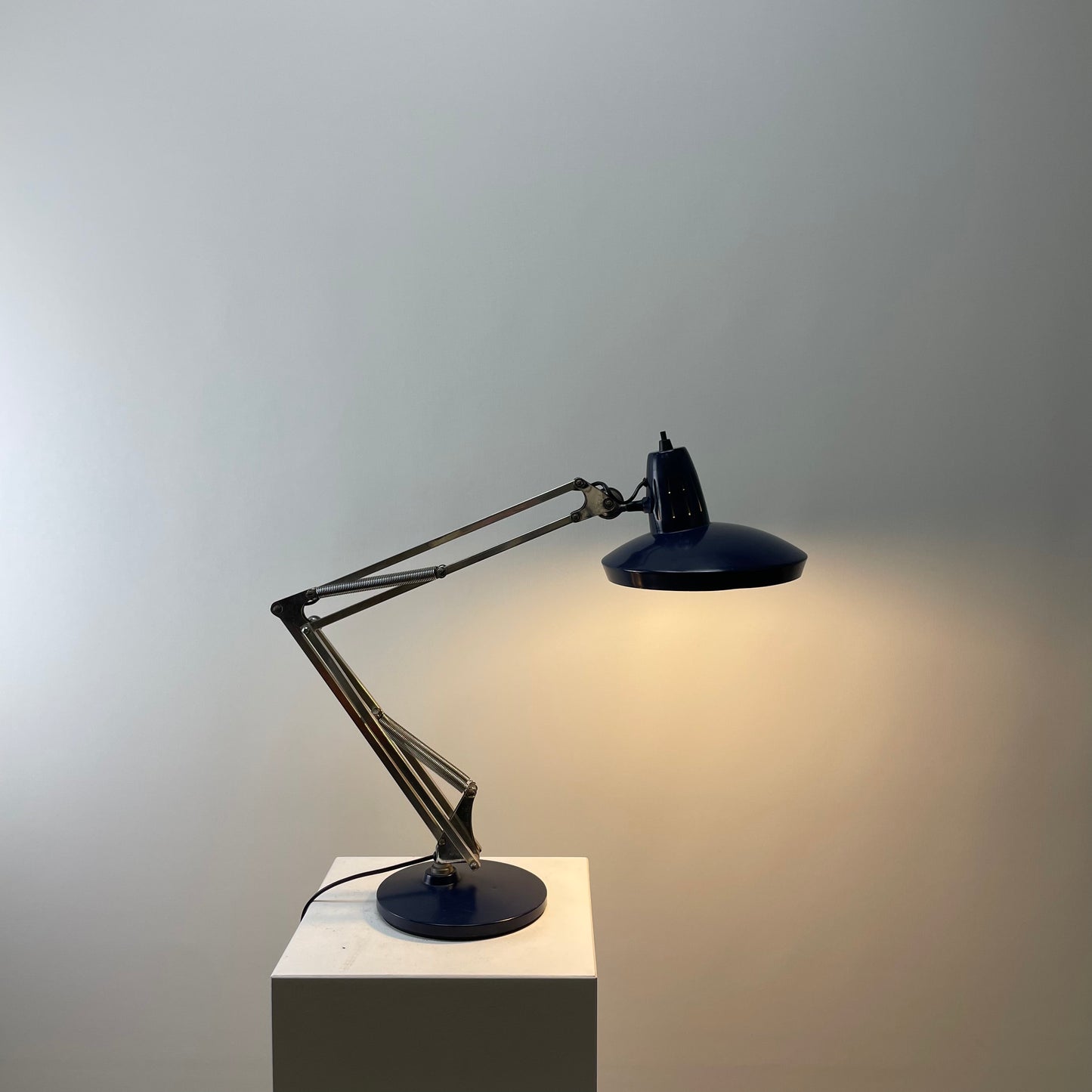 Blue desk light '67 G De Luxe' by Fase Madrid, Spain 1970