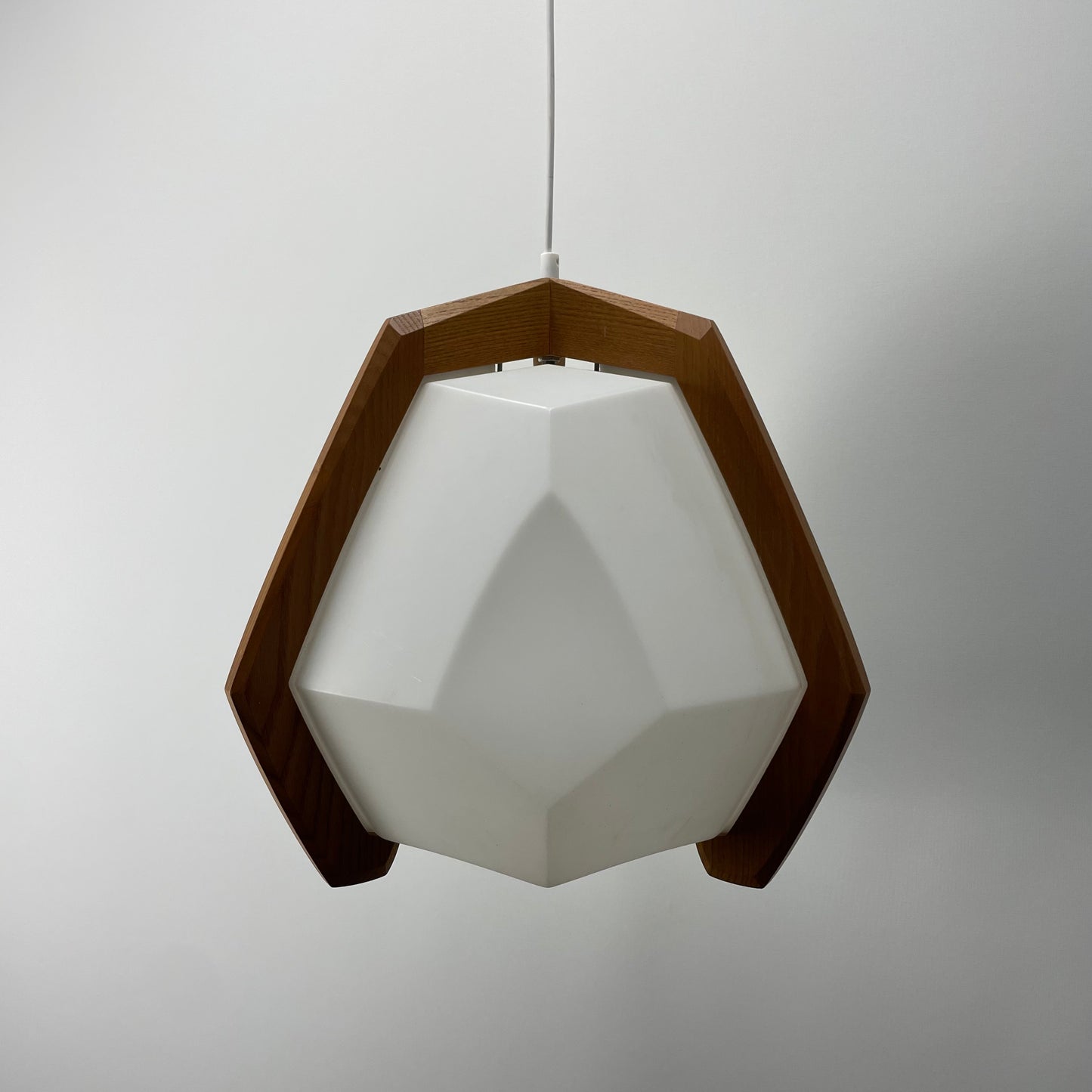 Wood & plexiglass pendant light by Rudolf Dörfler 1970