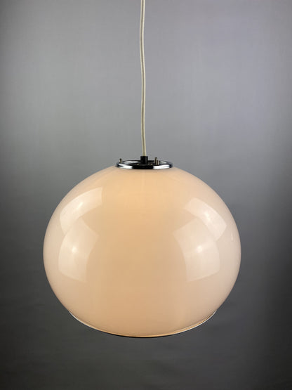 White BUD pendant lamp designed by Harvey Guzzini for Meblo