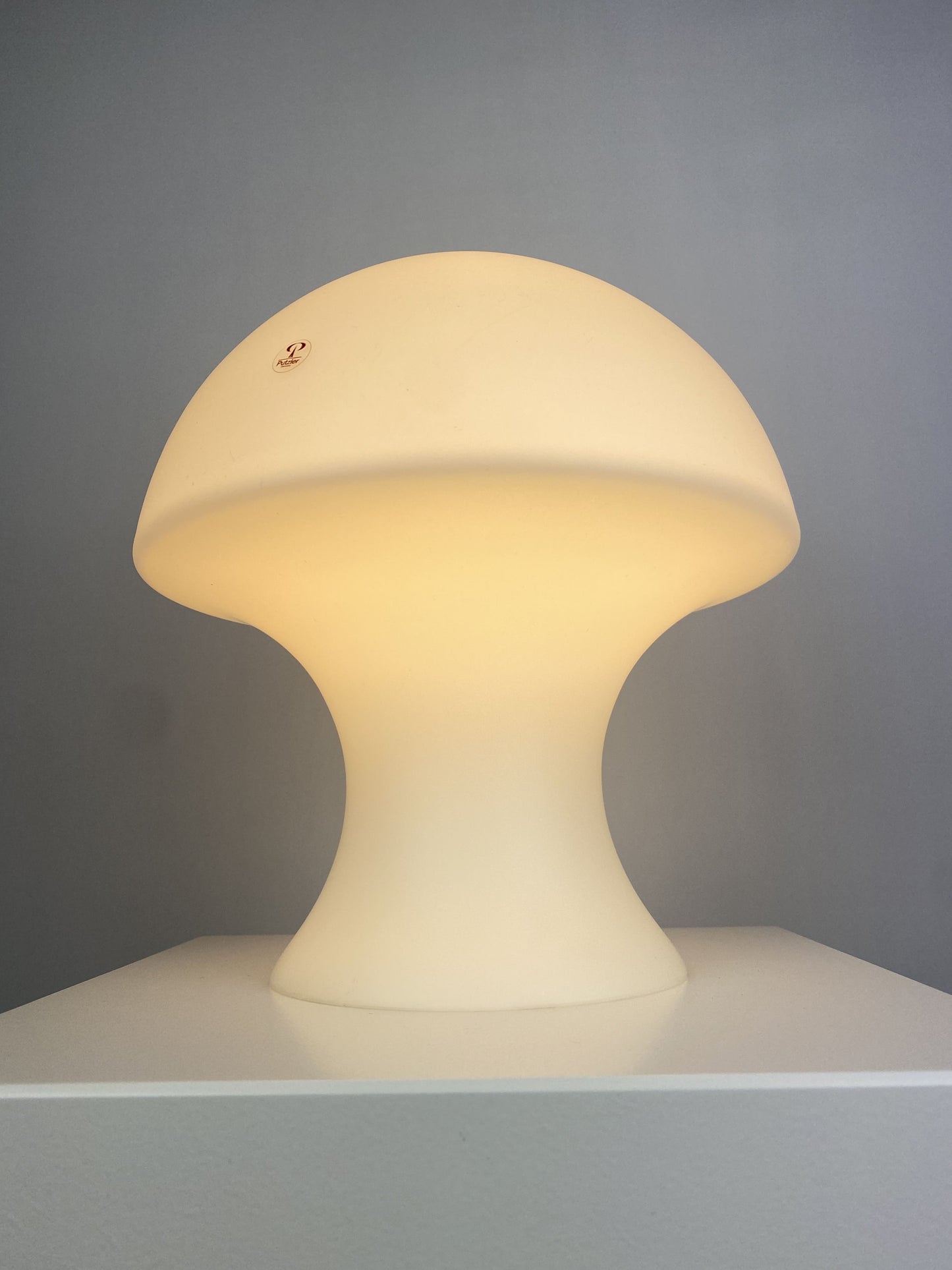 Rare white milk glass Peill and Putzler mushroom table lamp 1970